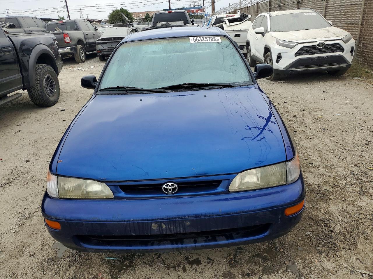 1997 Toyota Corolla Base Blue vin: 1NXBA02EXVZ558772