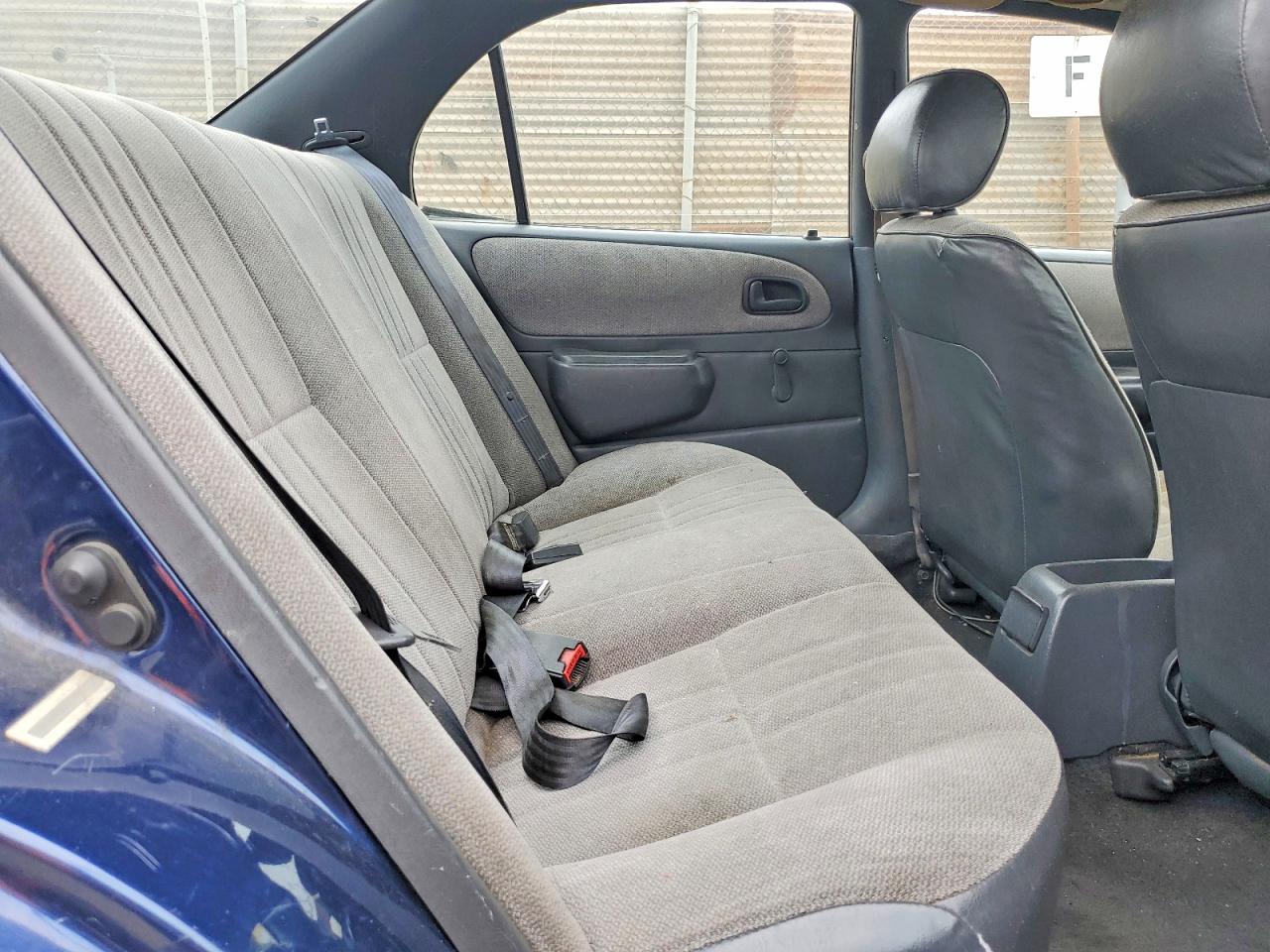 1997 Toyota Corolla Base Blue vin: 1NXBA02EXVZ558772