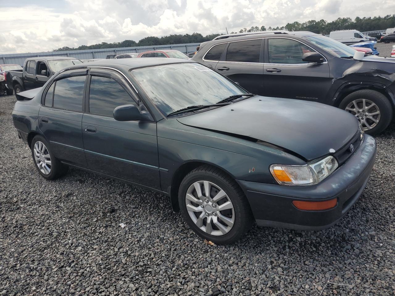 1997 Toyota Corolla Dx Зеленый vin: 1NXBB02E1VZ658644