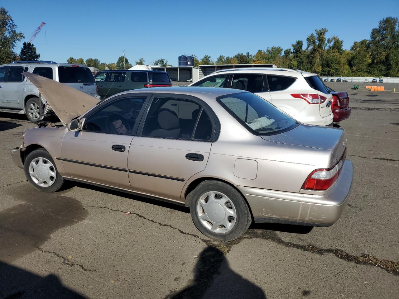 1997 Toyota Corolla Dx Tan vin: 1NXBB02E7VZ636731
