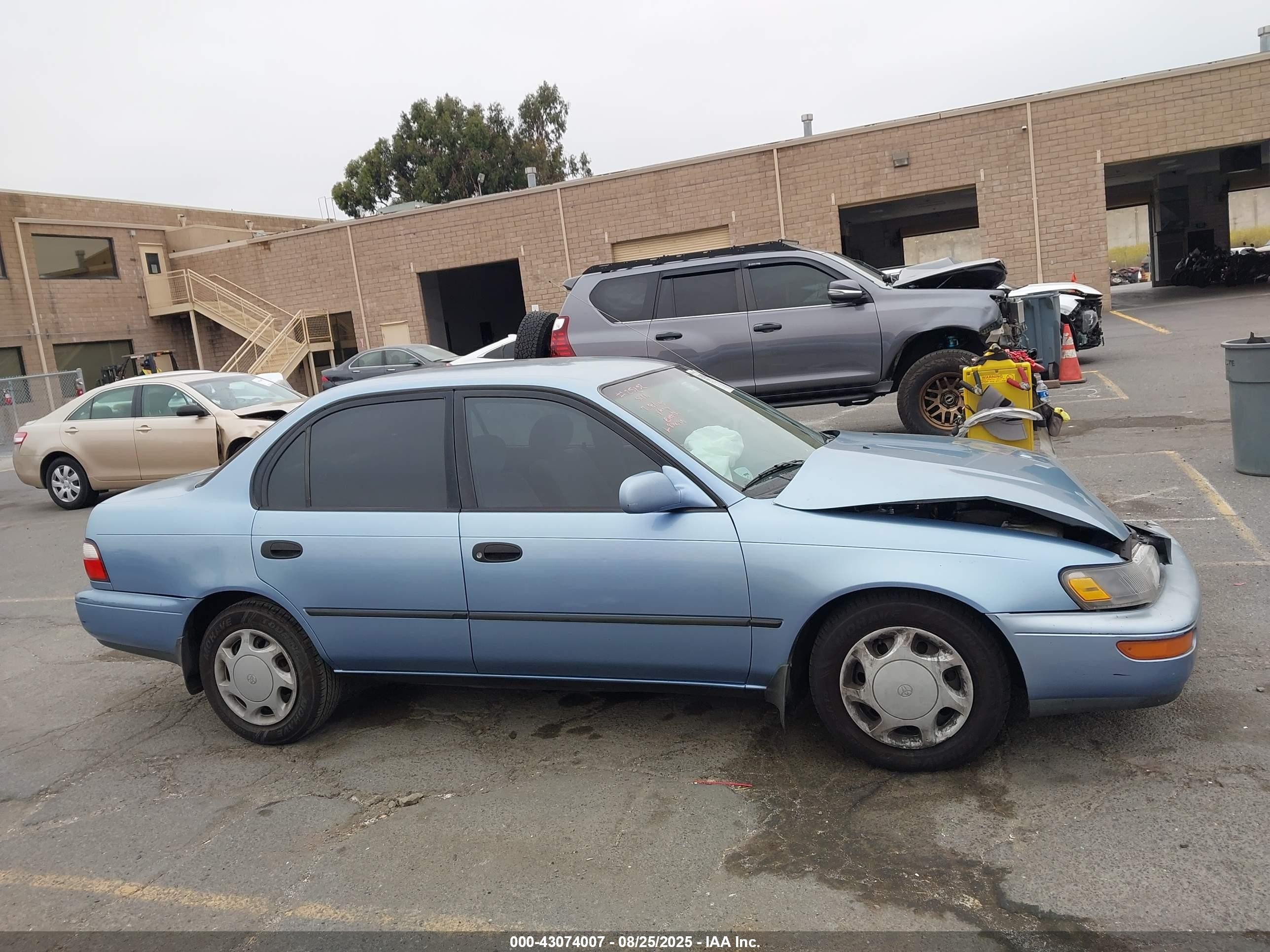 1996 Toyota Corolla Dx Blue vin: 1NXBB02EXTZ366004