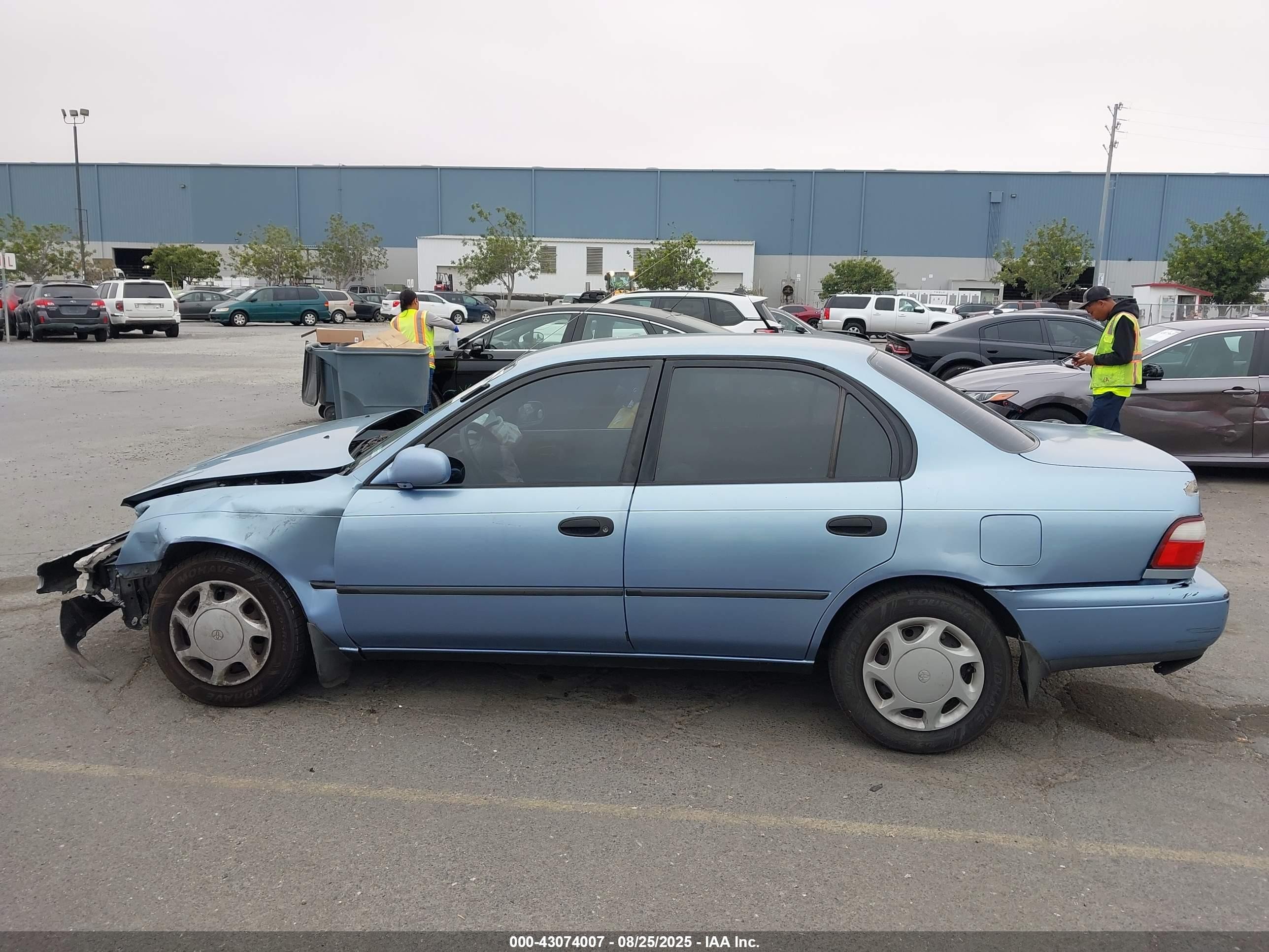 1996 Toyota Corolla Dx Blue vin: 1NXBB02EXTZ366004