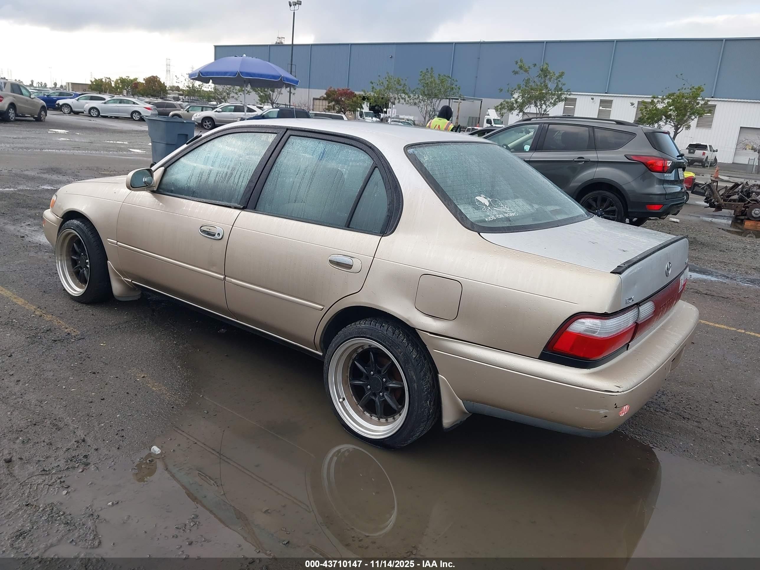 1997 Toyota Corolla Dx Gold vin: 1NXBB02EXVZ550796