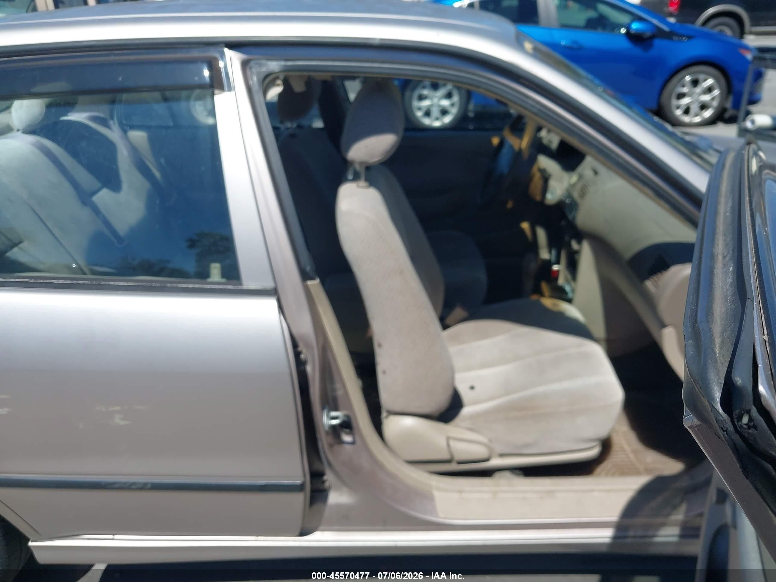 1998 Toyota Corolla Ce Gray vin: 1NXBR12E1WZ040923