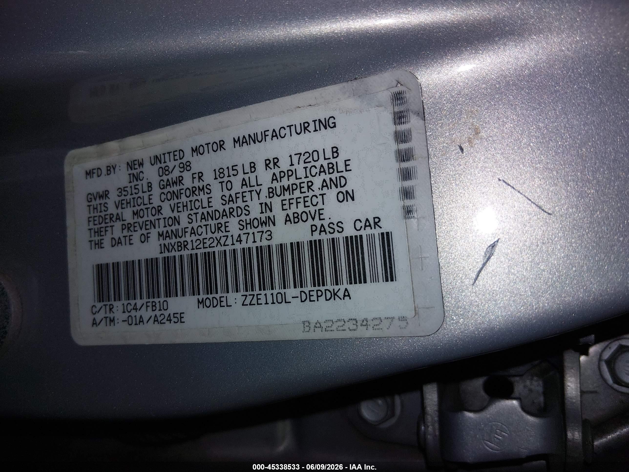 1999 Toyota Corolla Ce Silver vin: 1NXBR12E2XZ147173