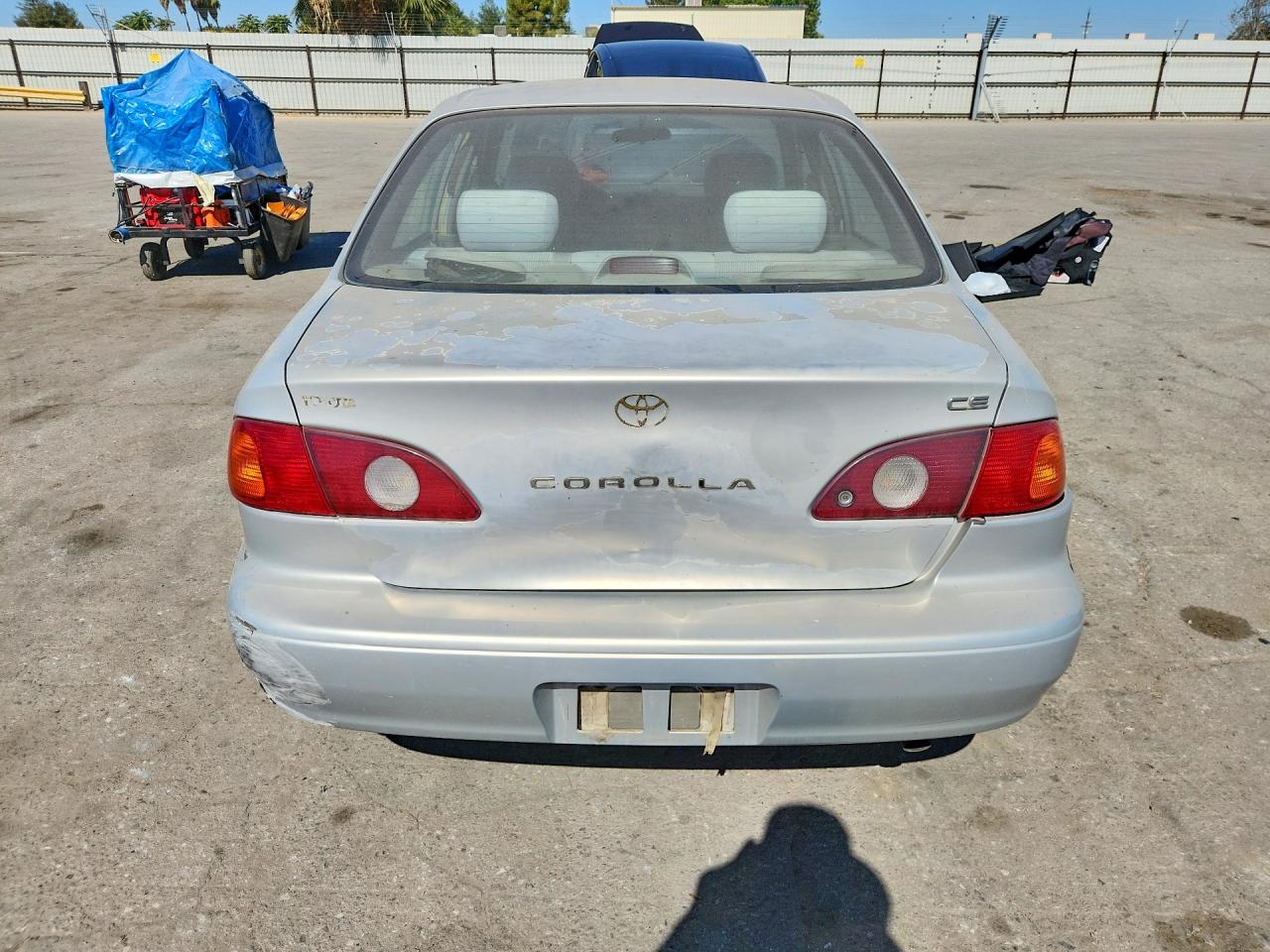 2002 Toyota Corolla Ce Silver vin: 1NXBR12E42Z613016