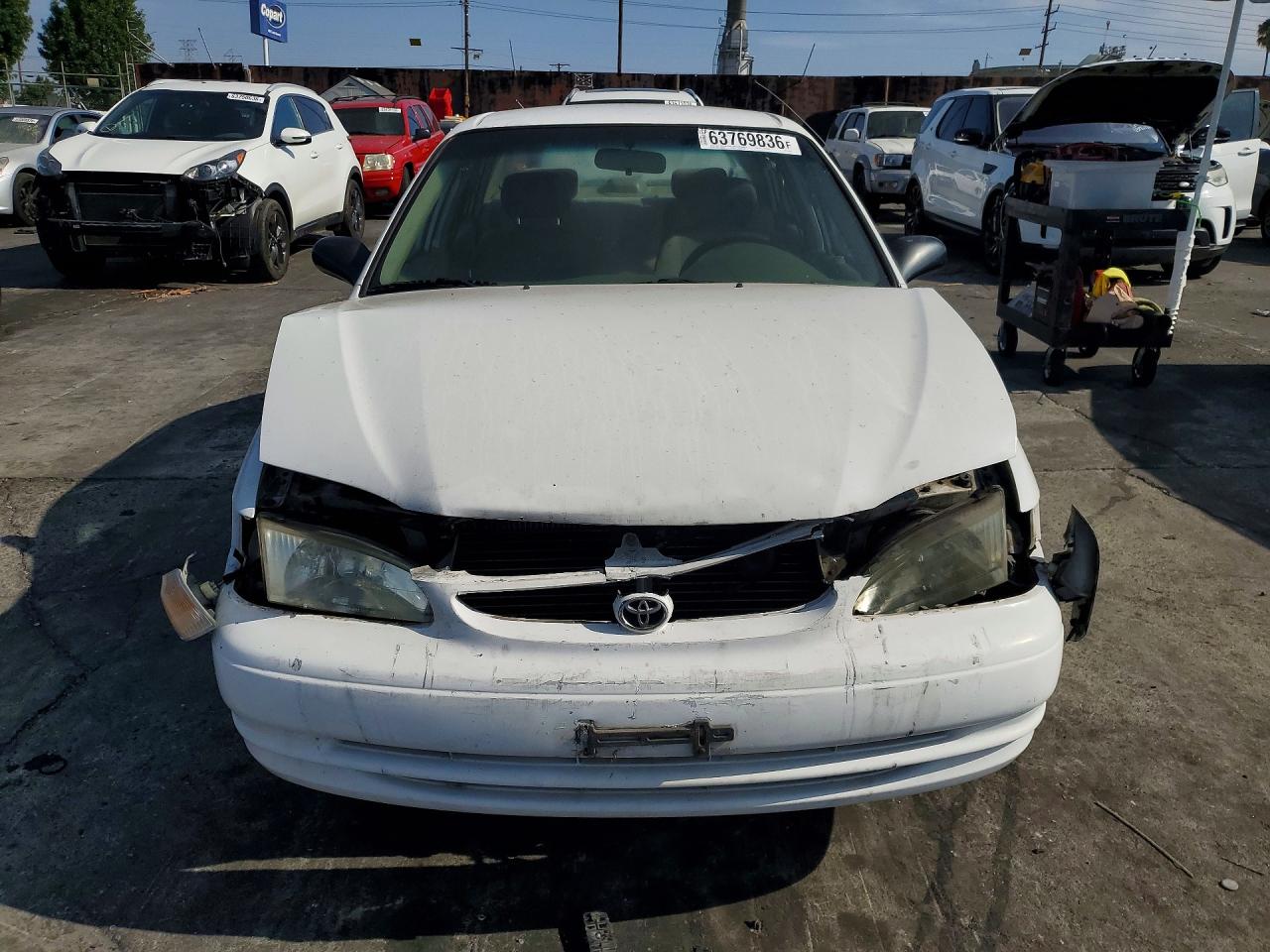 1998 Toyota Corolla Ve White vin: 1NXBR12E4WZ057327