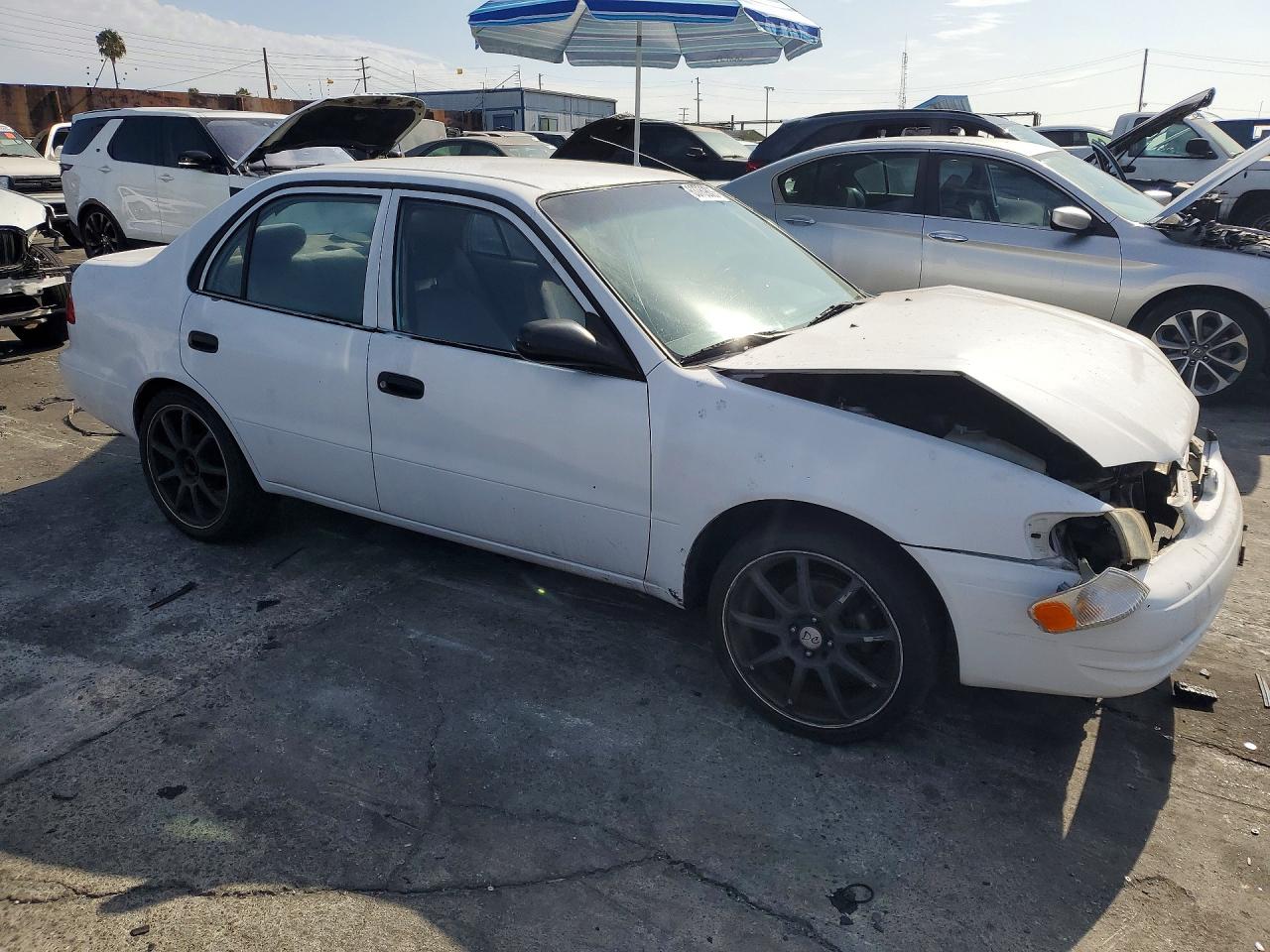 1998 Toyota Corolla Ve White vin: 1NXBR12E4WZ057327