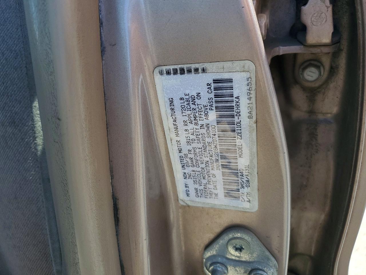 1998 Toyota Corolla Ve Tan vin: 1NXBR12E6WZ074100
