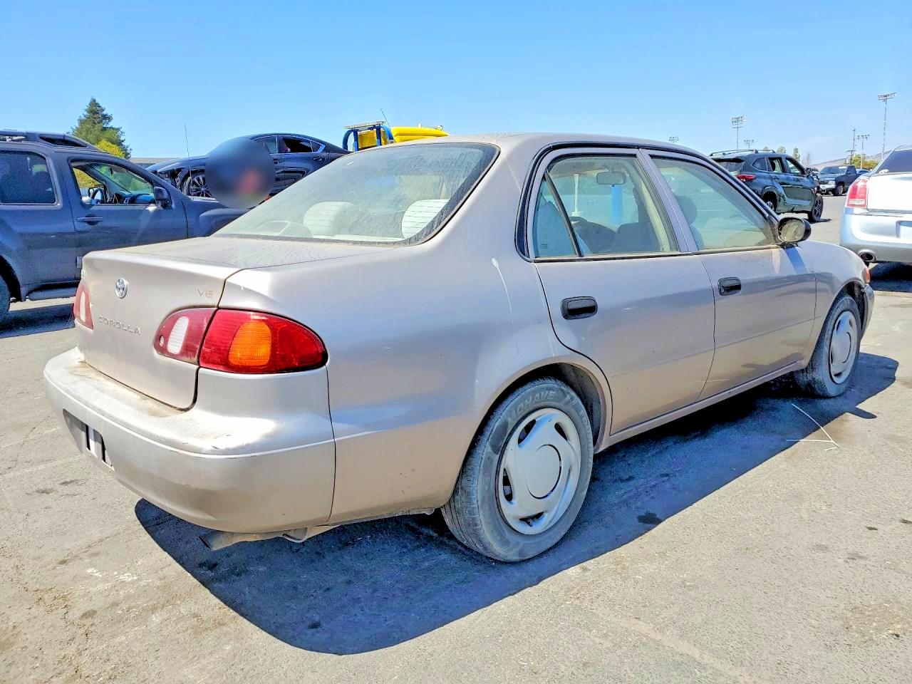 1998 Toyota Corolla Ve Tan vin: 1NXBR12E6WZ074100
