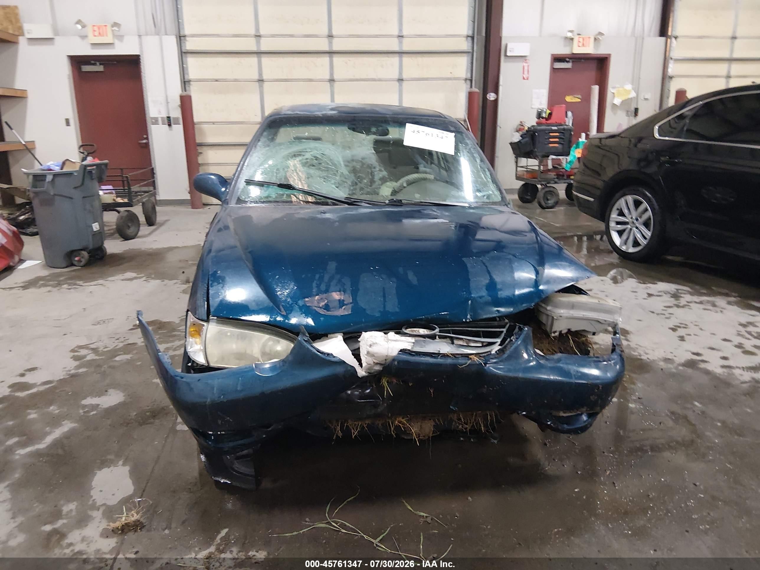 2001 Toyota Corolla Le Blue vin: 1NXBR12E71Z545583