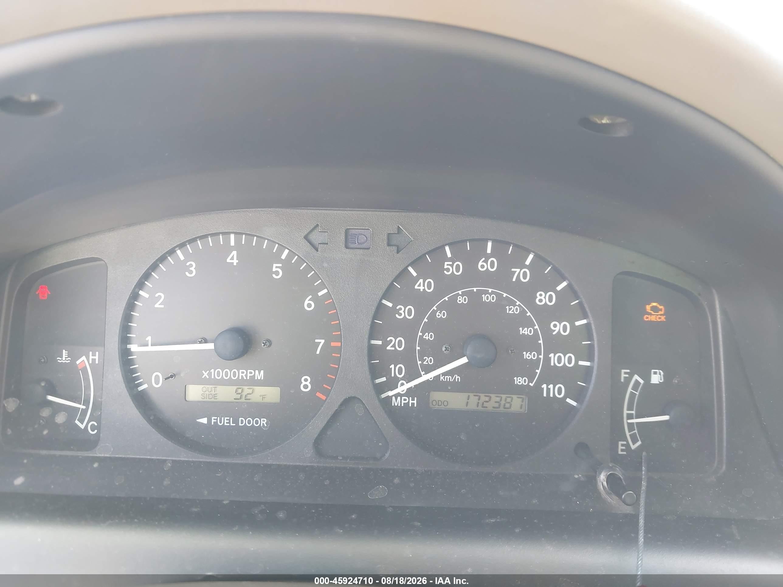 2002 Toyota Corolla Le White vin: 1NXBR12E72Z566242
