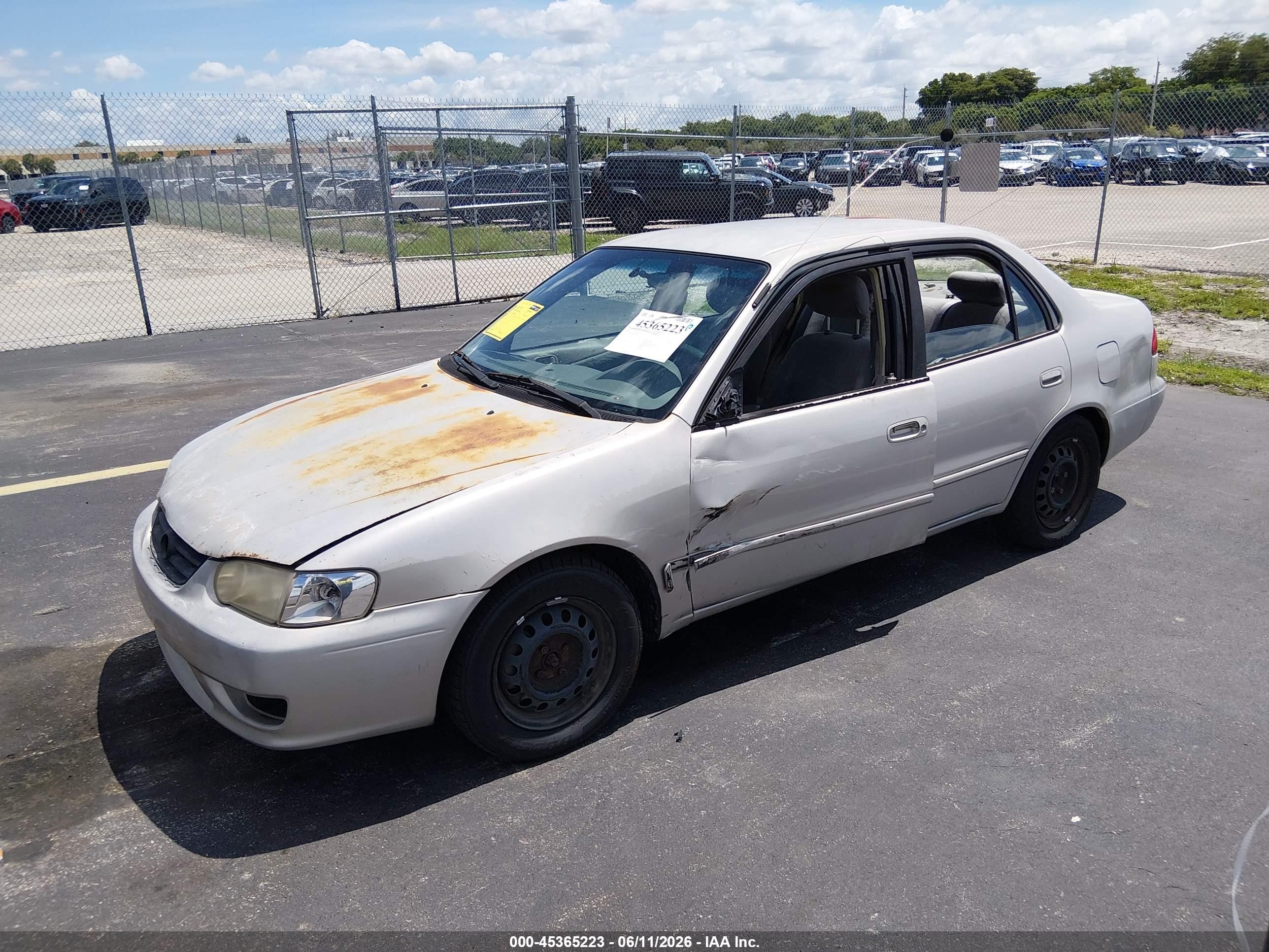 2002 Toyota Corolla Le Gray vin: 1NXBR12E72Z598317