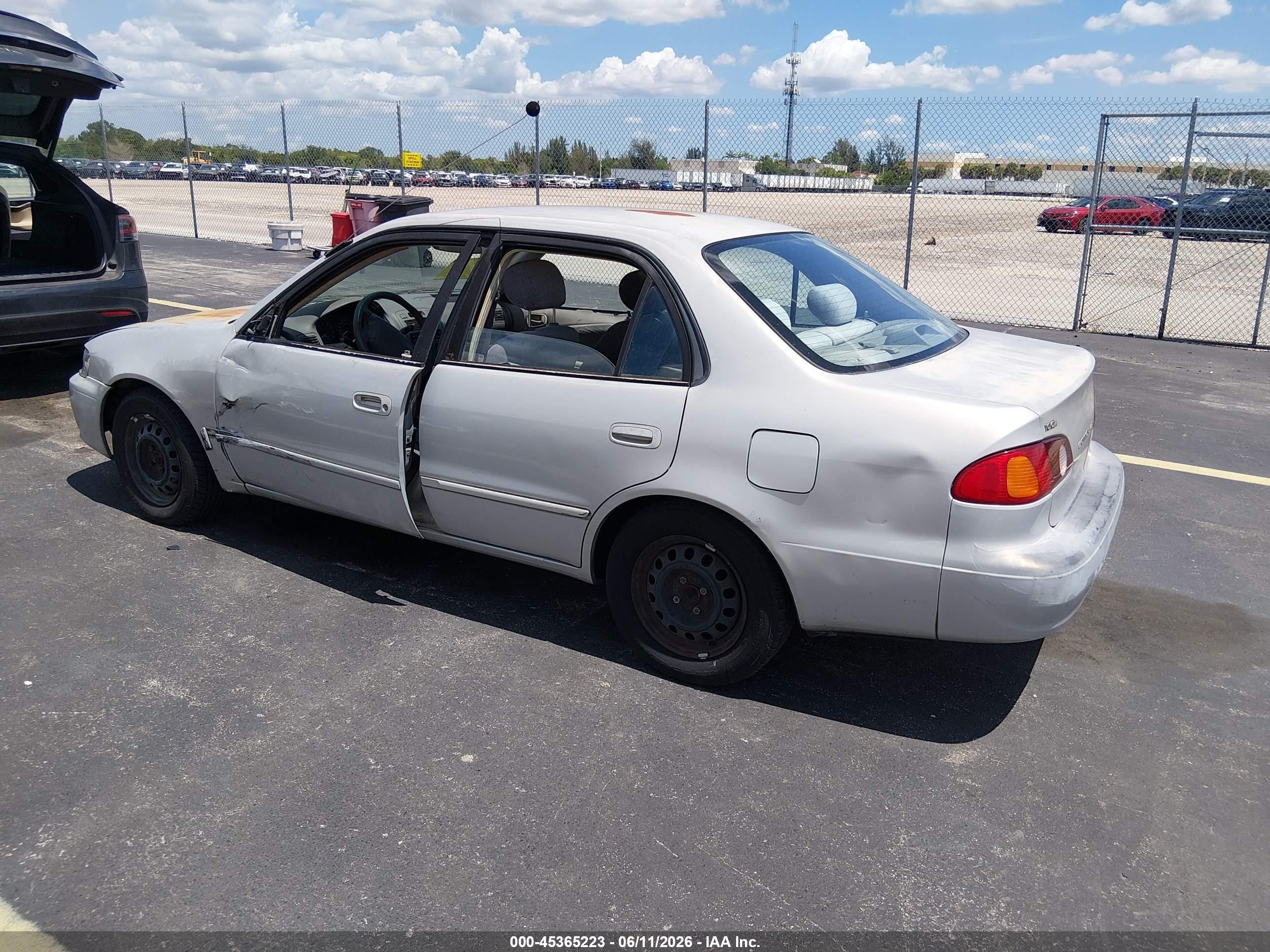 2002 Toyota Corolla Le Gray vin: 1NXBR12E72Z598317