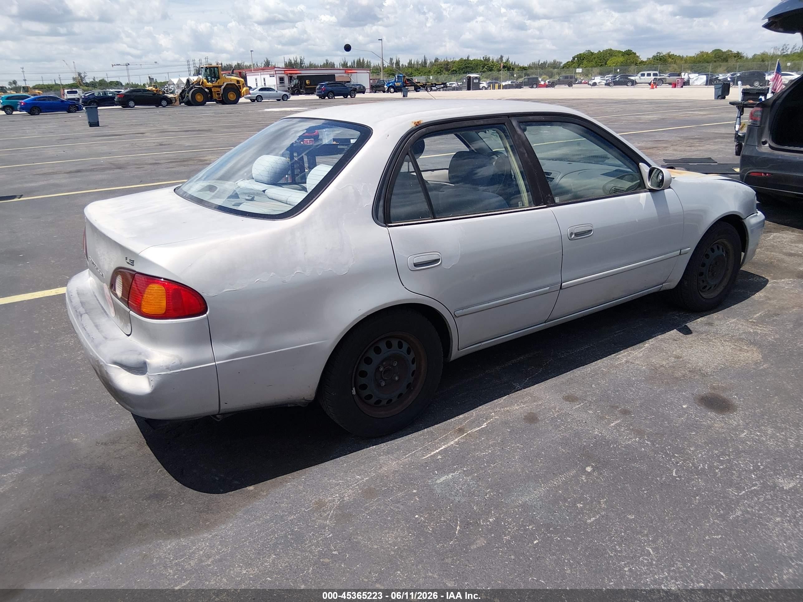 2002 Toyota Corolla Le Gray vin: 1NXBR12E72Z598317