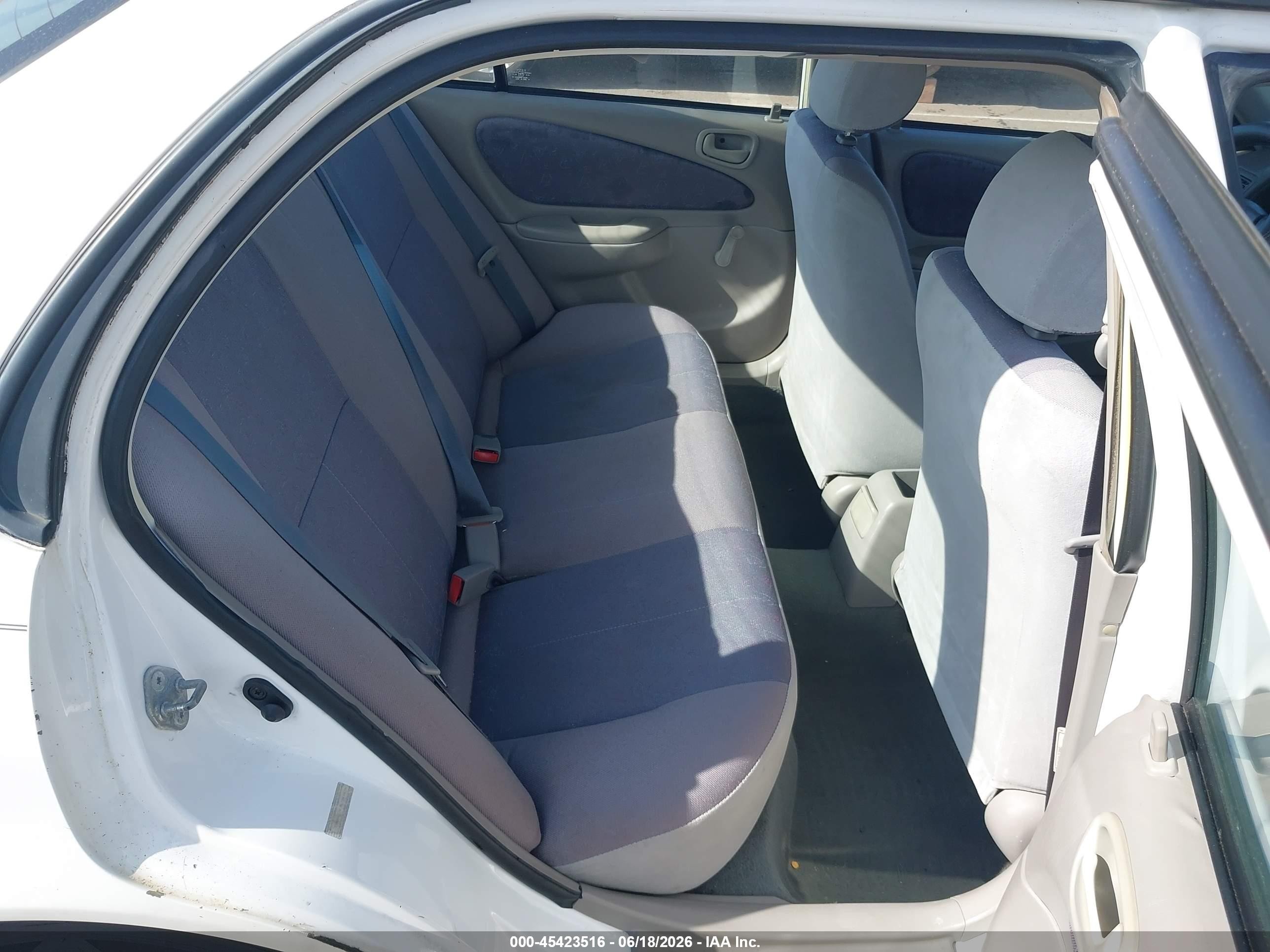 1999 Toyota Corolla Ve Белый vin: 1NXBR12E7XZ263579