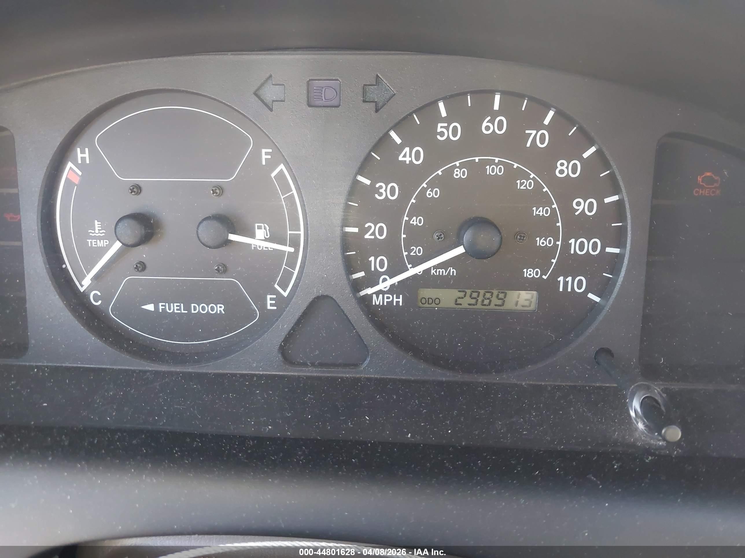 2000 Toyota Corolla Ce Gray vin: 1NXBR12E7YZ310448