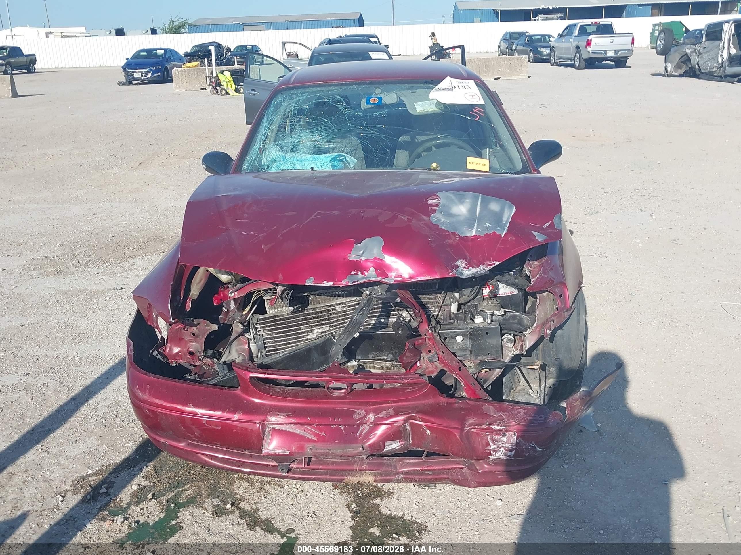 2000 Toyota Corolla Ce Red vin: 1NXBR12E7YZ361786