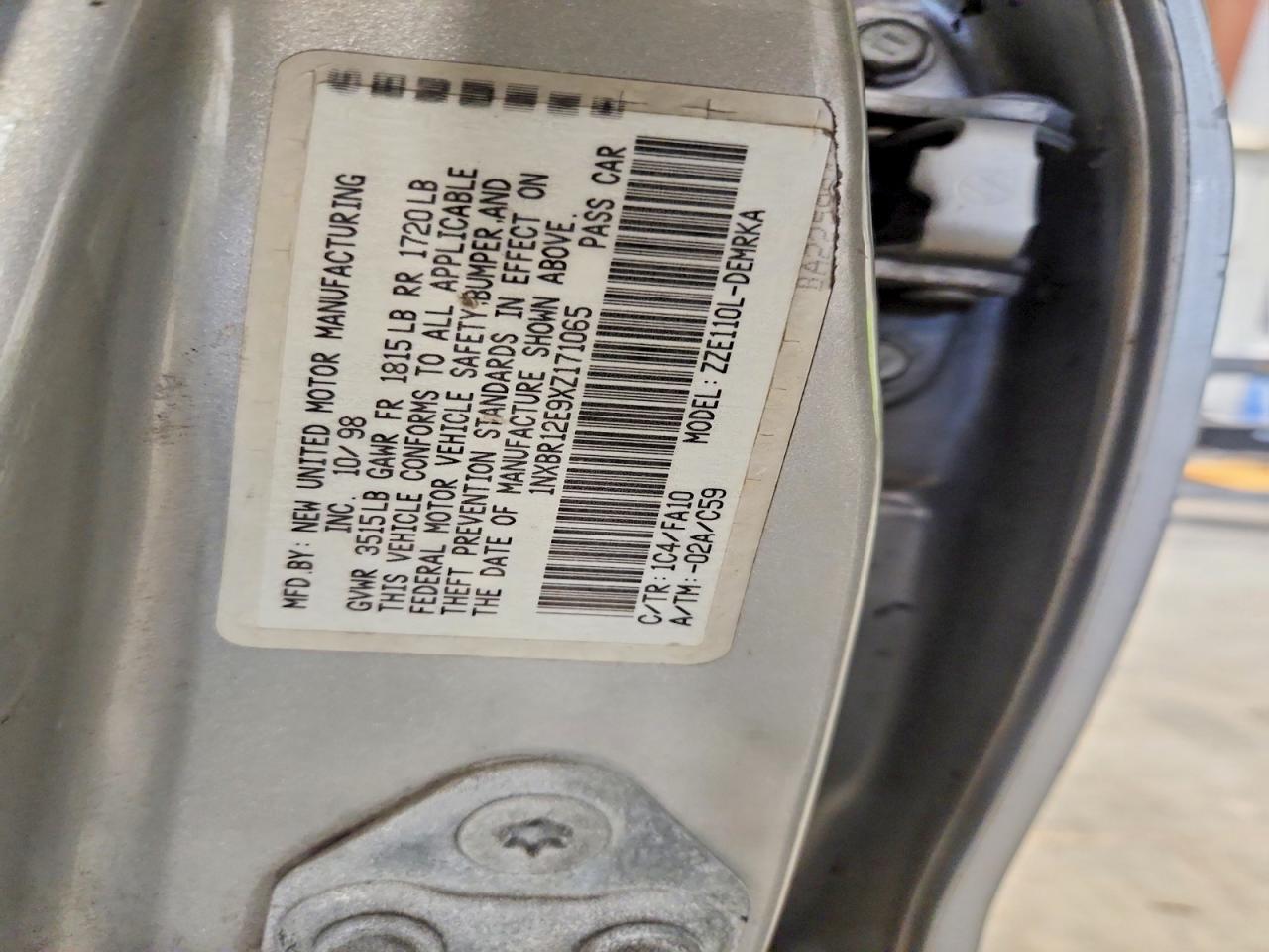 1999 Toyota Corolla Ve Silver vin: 1NXBR12E9XZ171065