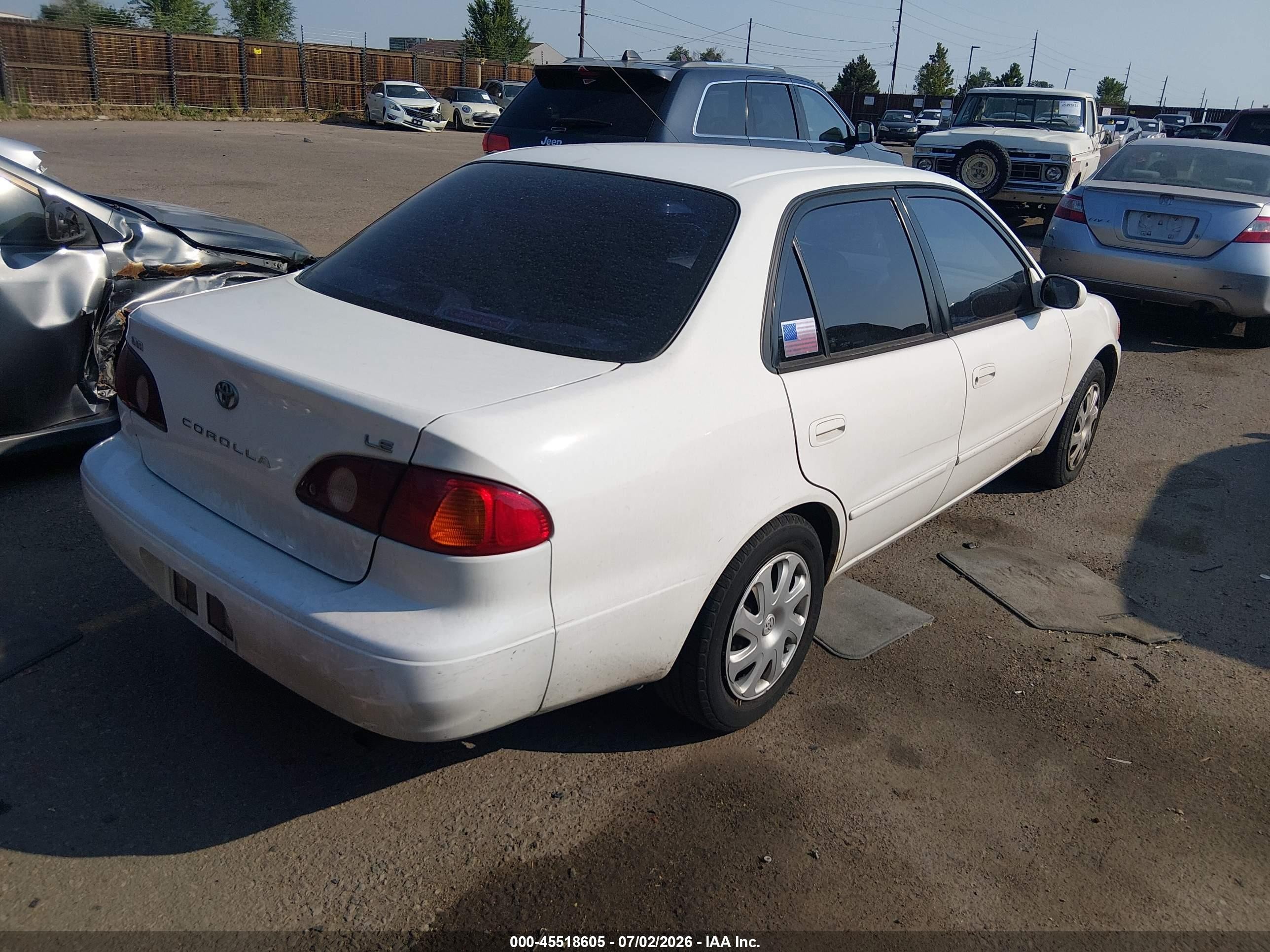 2002 Toyota Corolla Le White vin: 1NXBR12EX2Z607883