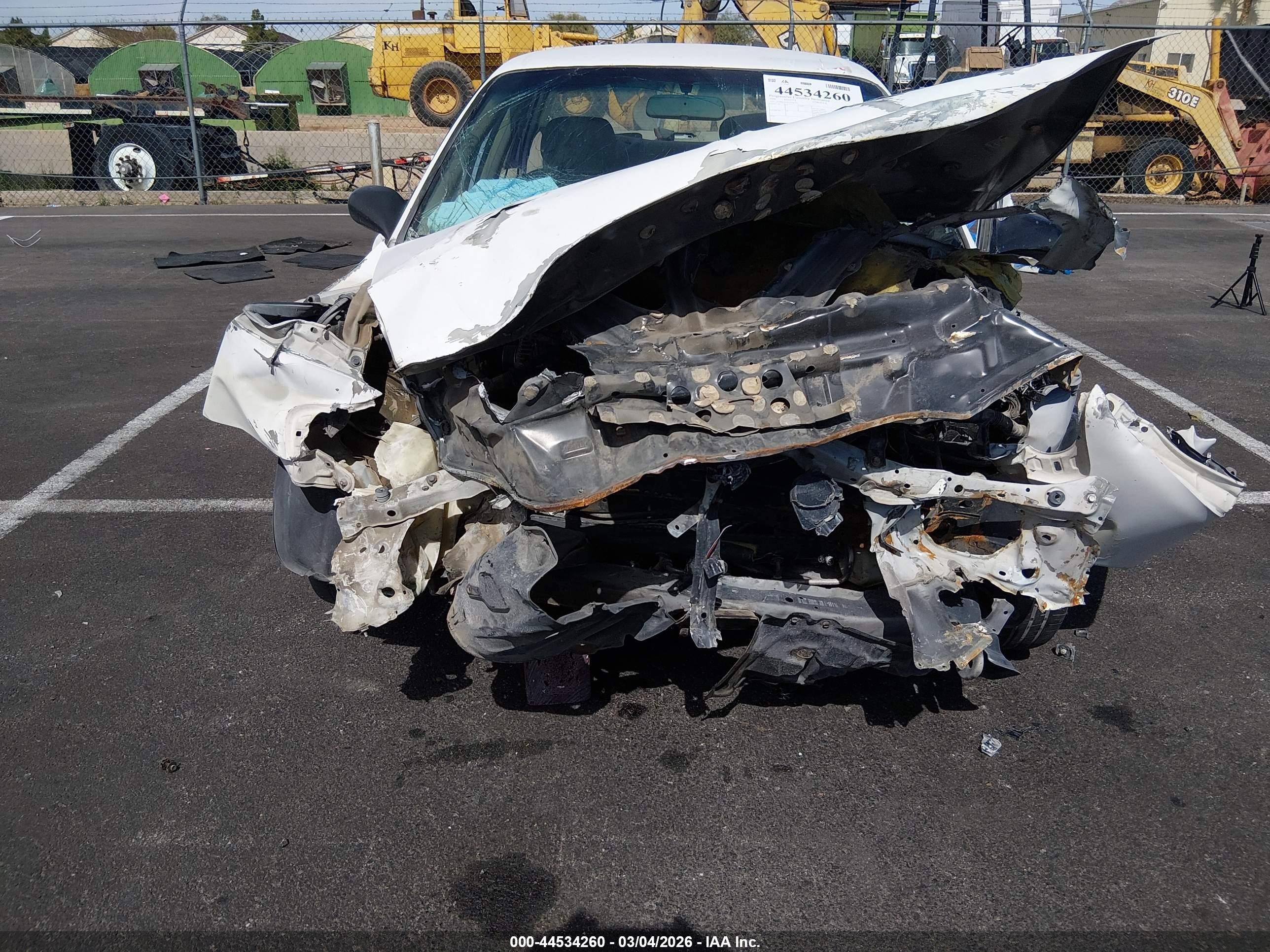 1999 Toyota Corolla Ve White vin: 1NXBR12EXXZ198792