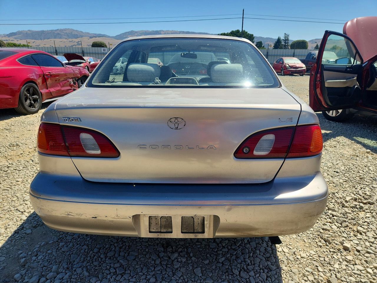 1999 Toyota Corolla Ve Brown vin: 1NXBR12EXXZ238871
