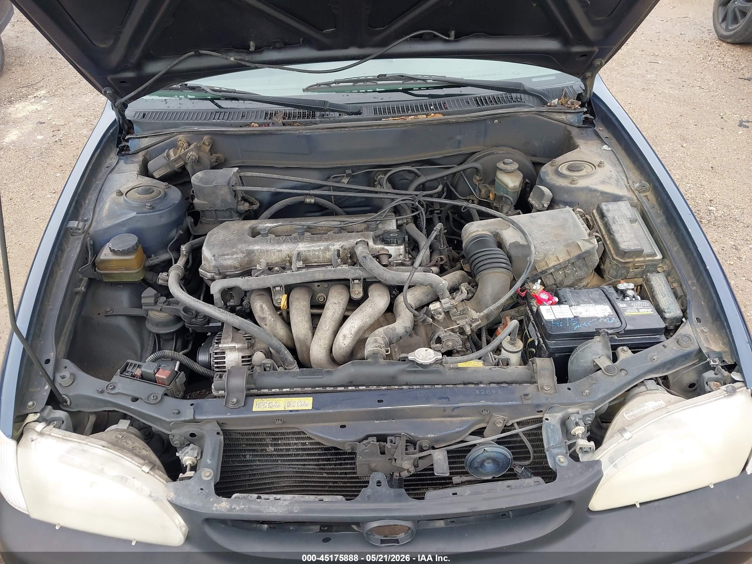 1998 Toyota Corolla Le Blue vin: 1NXBR18E5WZ095902
