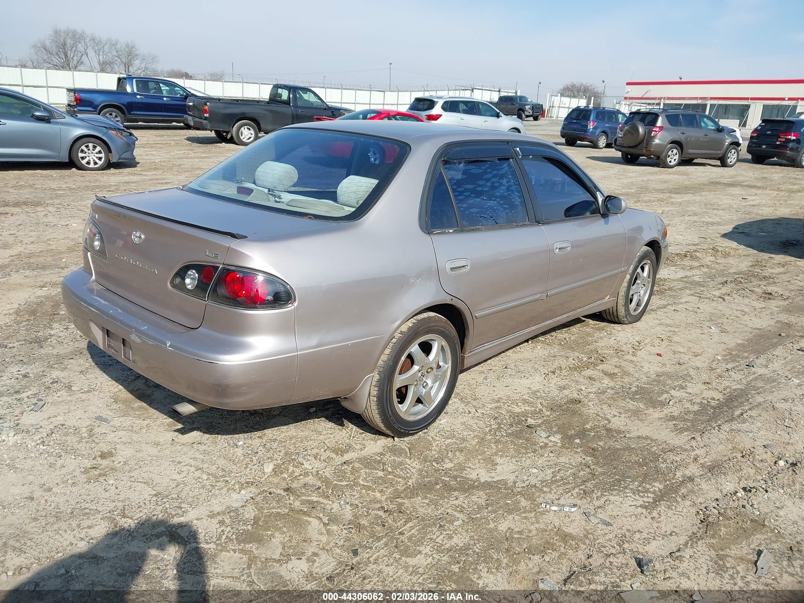 1998 Toyota Corolla Le Tan vin: 1NXBR18EXWZ042192
