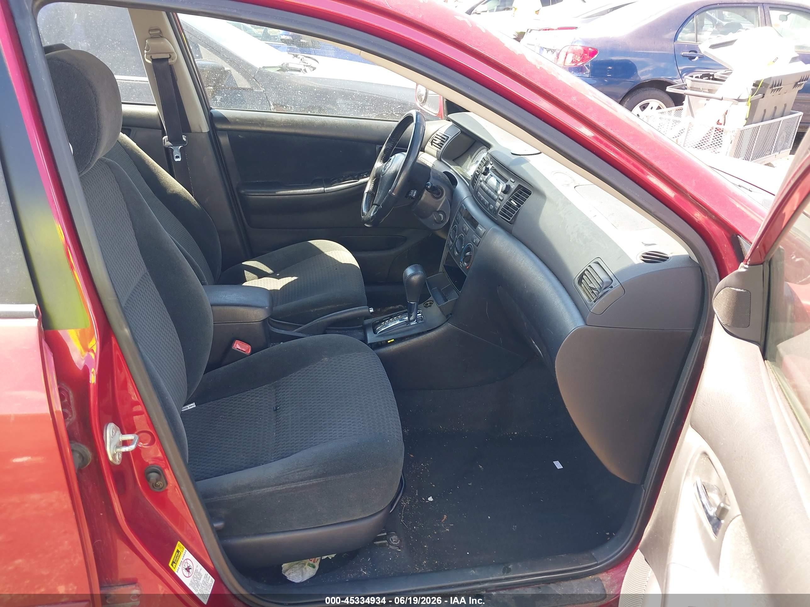 2006 Toyota Corolla S Красный vin: 1NXBR30E36Z585262