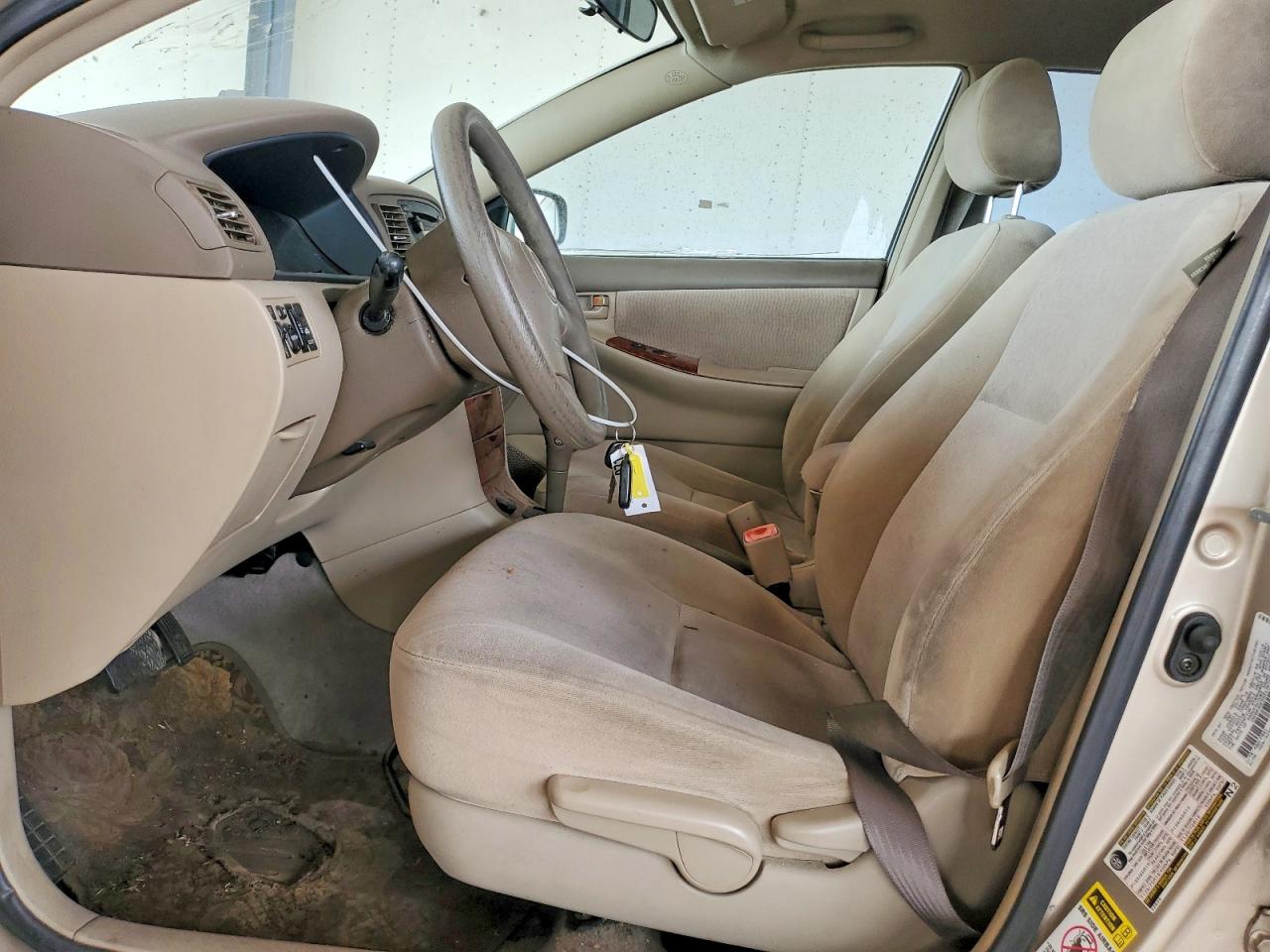 2005 Toyota Corolla Le Gold vin: 1NXBR30E55Z376748
