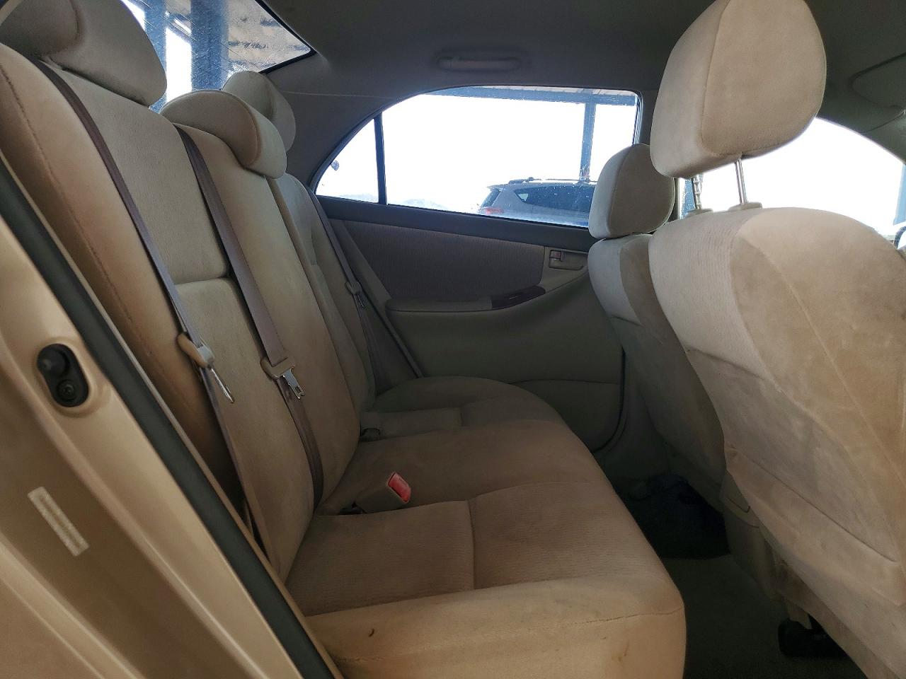 2005 Toyota Corolla Le Gold vin: 1NXBR30E55Z376748