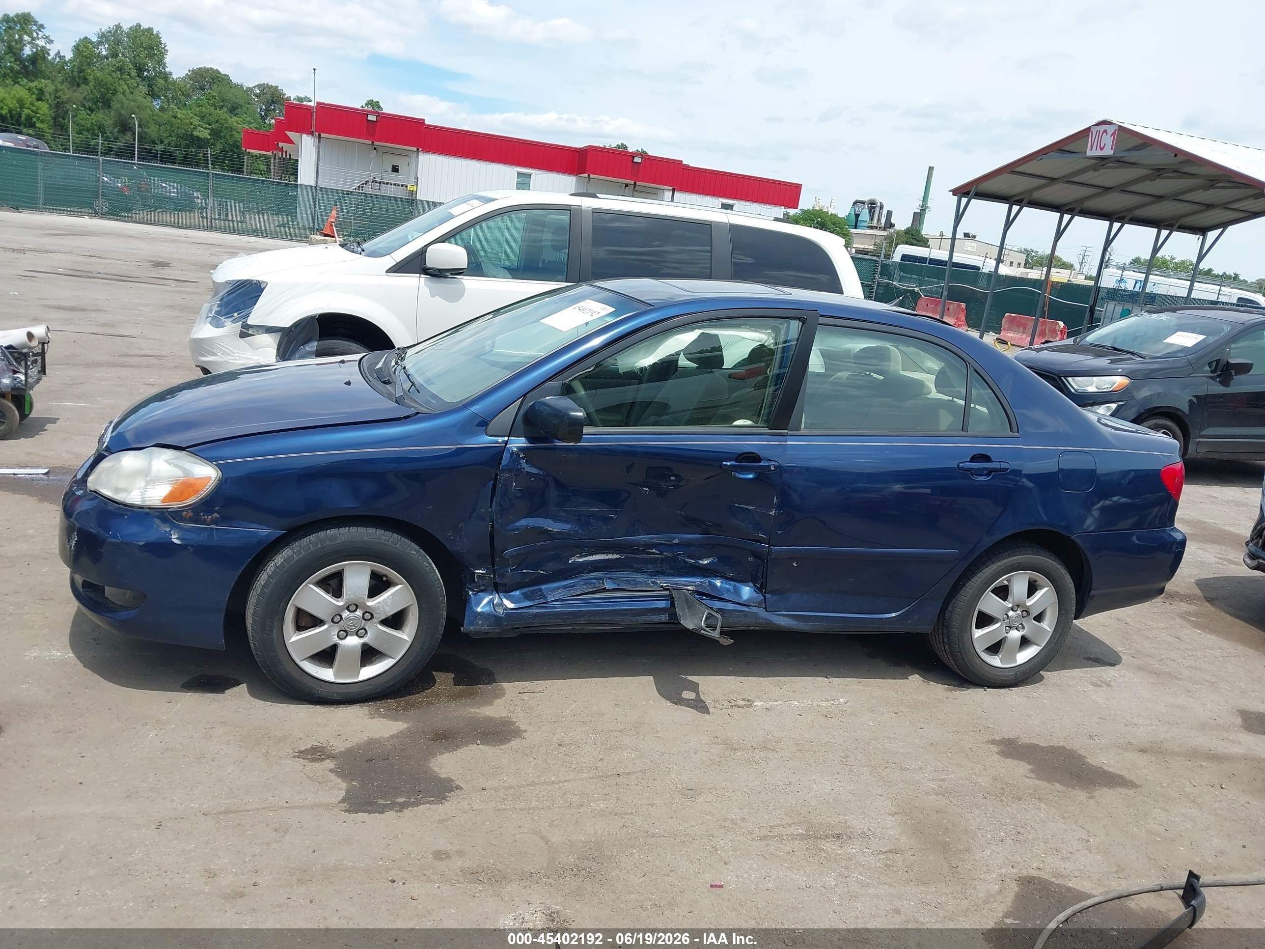 2005 Toyota Corolla Le Blue vin: 1NXBR30E55Z438679