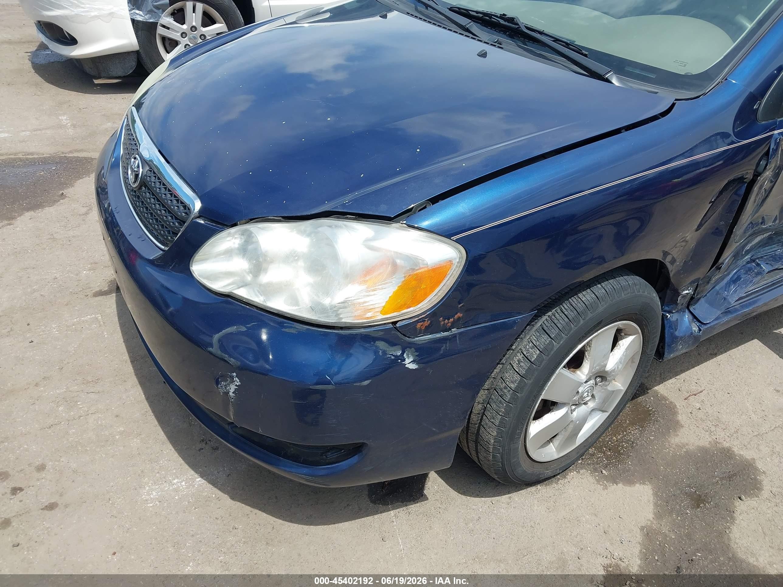 2005 Toyota Corolla Le Blue vin: 1NXBR30E55Z438679