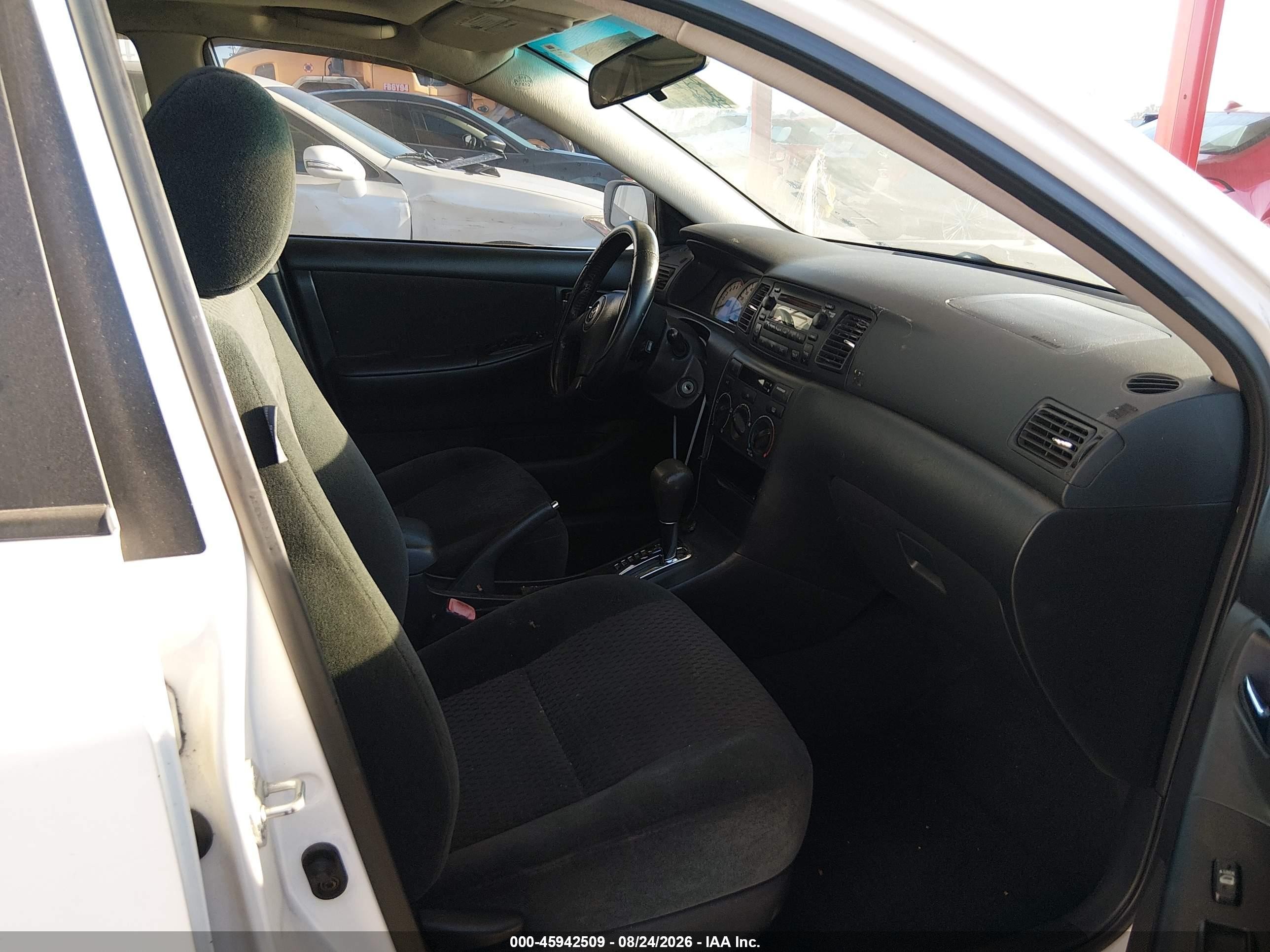 2006 Toyota Corolla S Белый vin: 1NXBR30E66Z667843