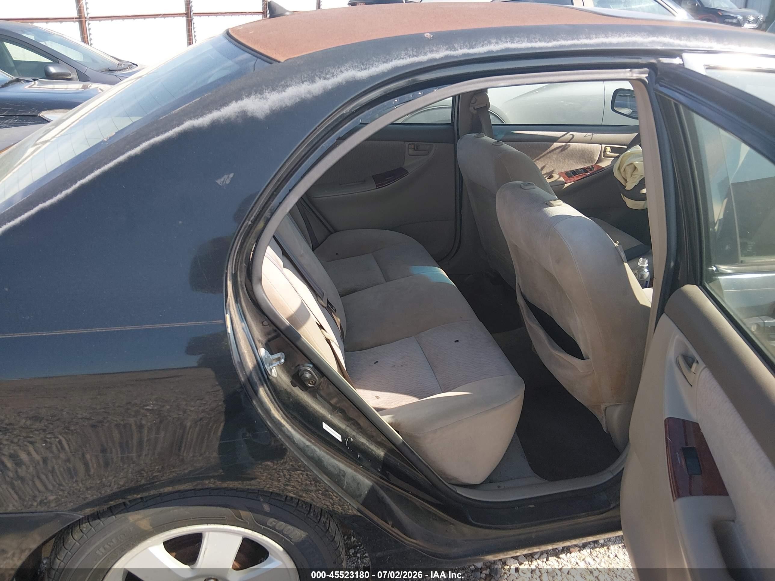 2005 Toyota Corolla Le Black vin: 1NXBR30E75Z366139