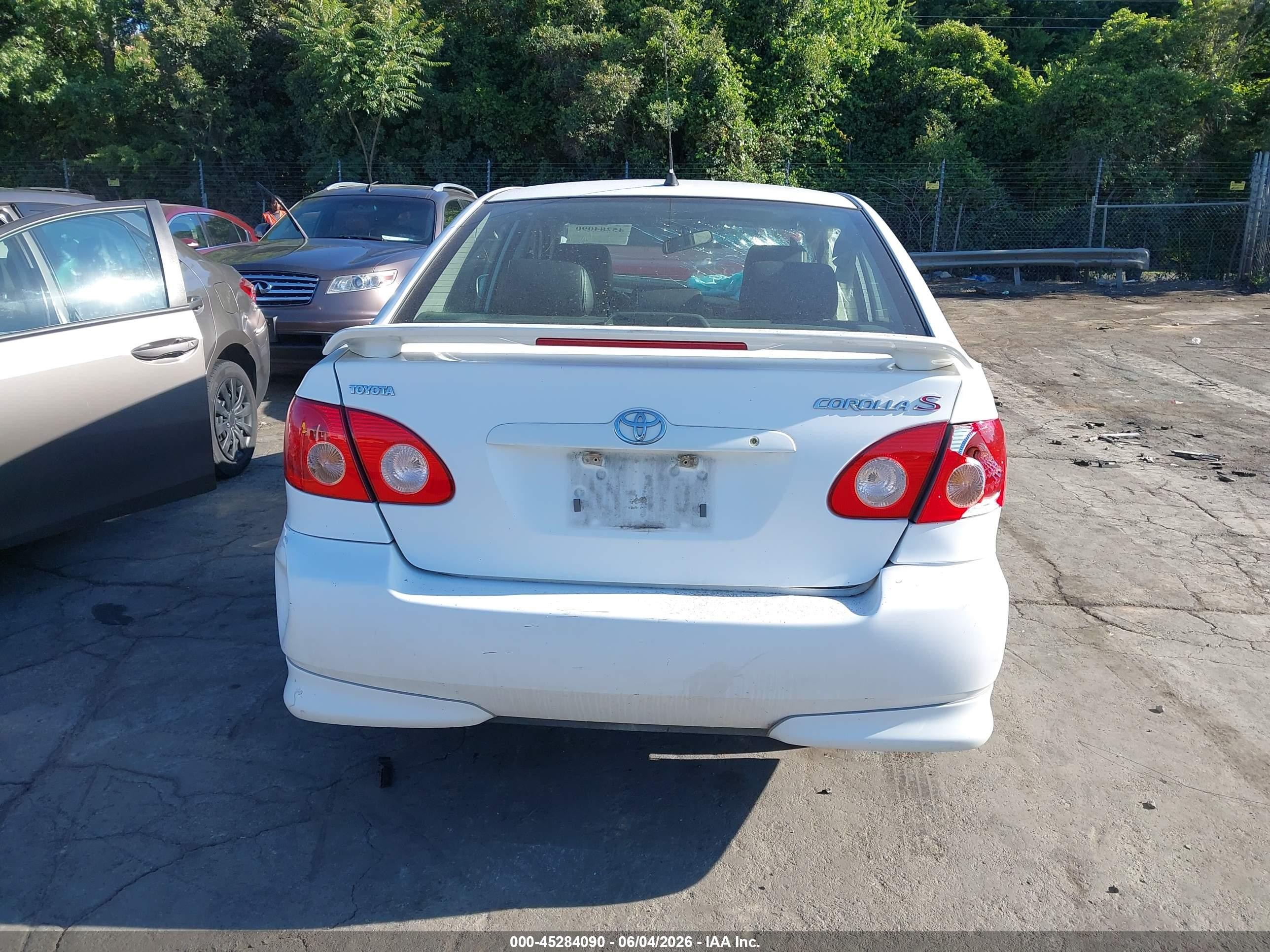 2007 Toyota Corolla S Белый vin: 1NXBR30E77Z858057