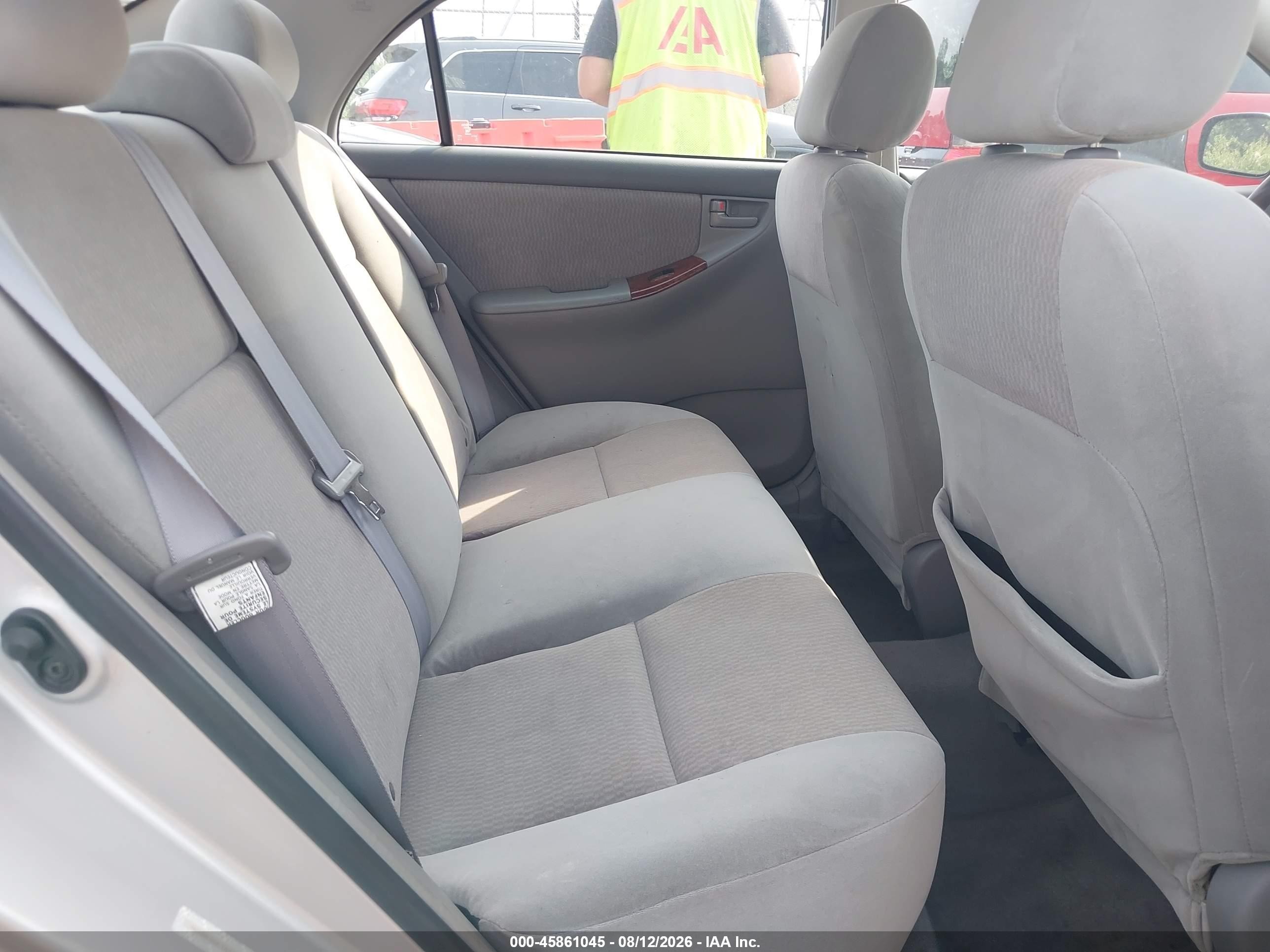2008 Toyota Corolla Le Silver vin: 1NXBR30E78Z027675