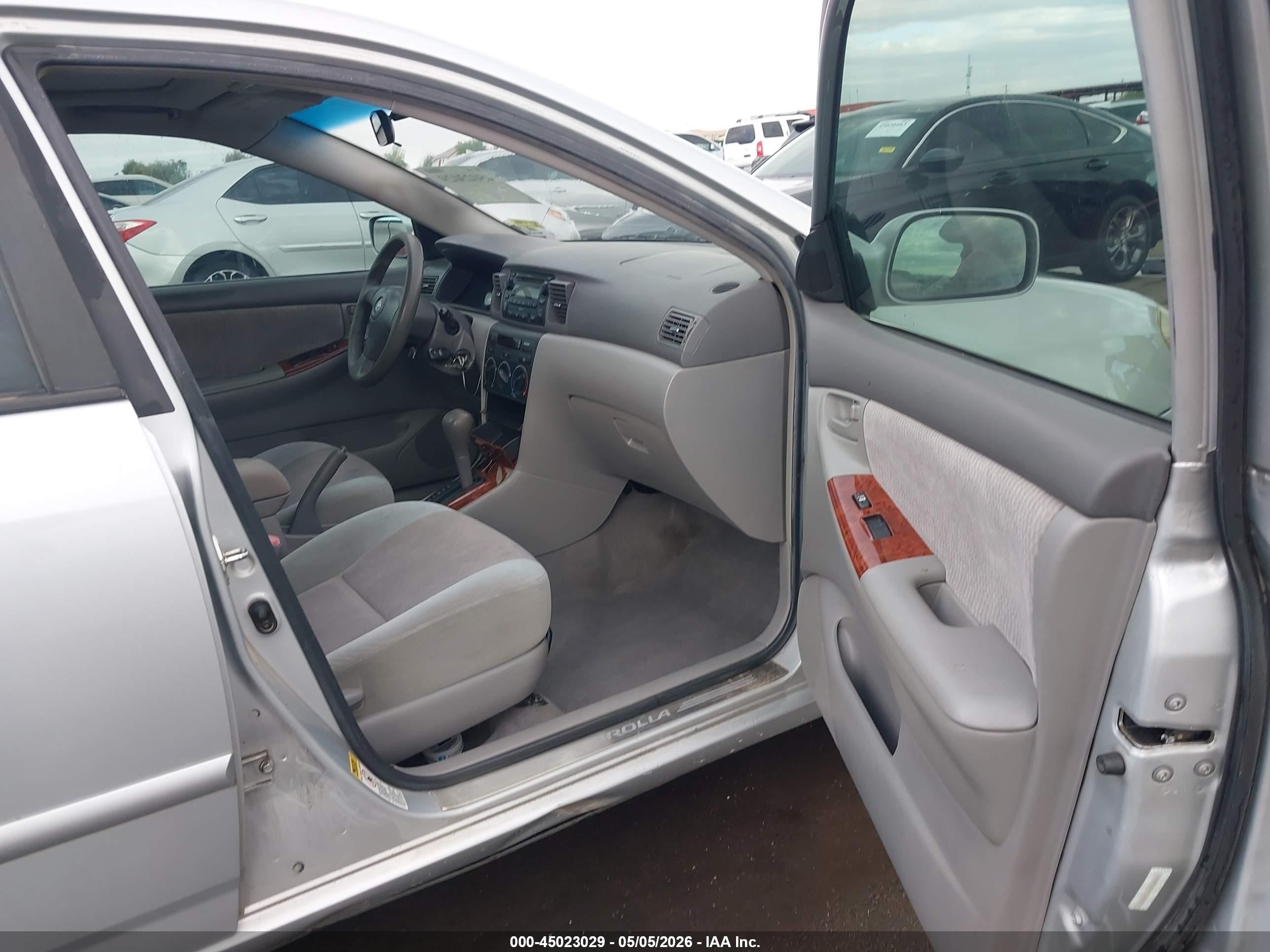 2007 Toyota Corolla Le Silver vin: 1NXBR30EX7Z836277