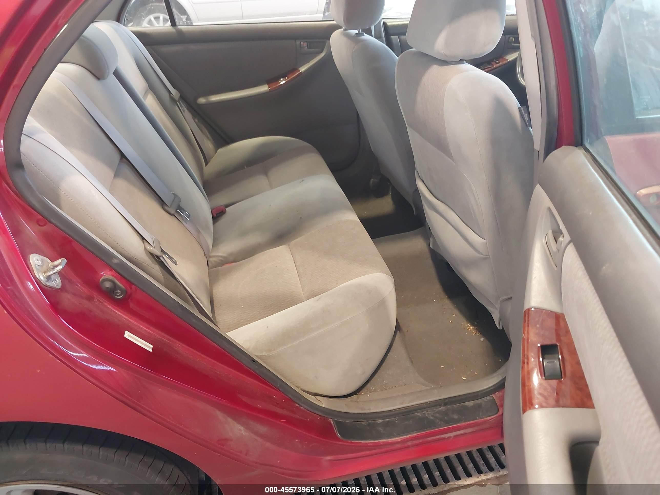 2007 Toyota Corolla Le Red vin: 1NXBR30EX7Z884846