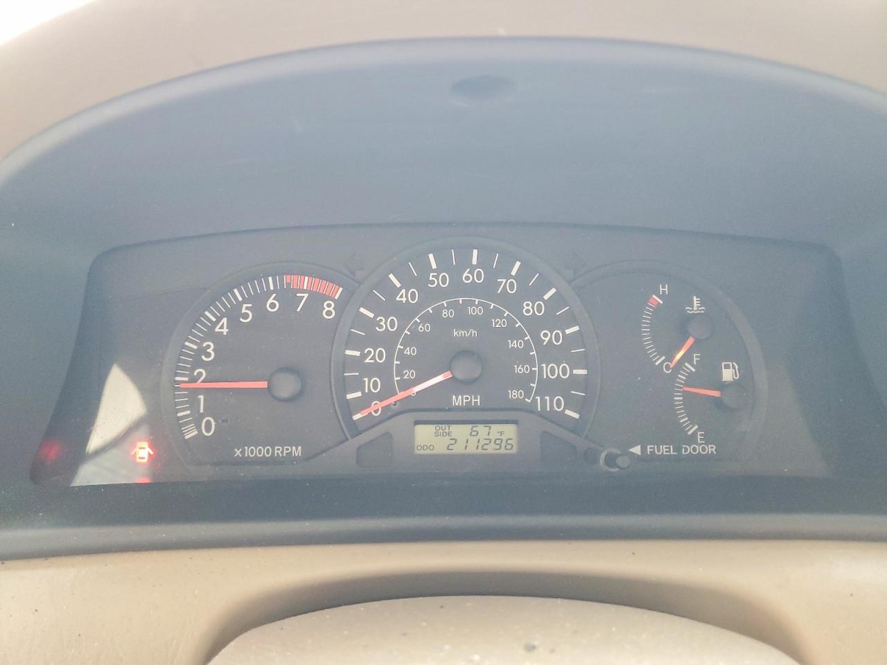 2004 Toyota Corolla Ce Gray vin: 1NXBR32E04Z232102