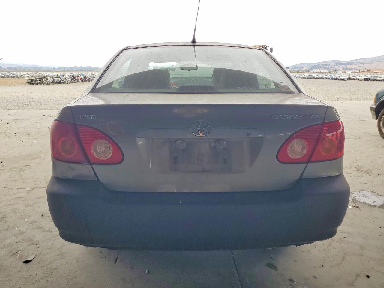 2004 Toyota Corolla Ce Gray vin: 1NXBR32E04Z232102