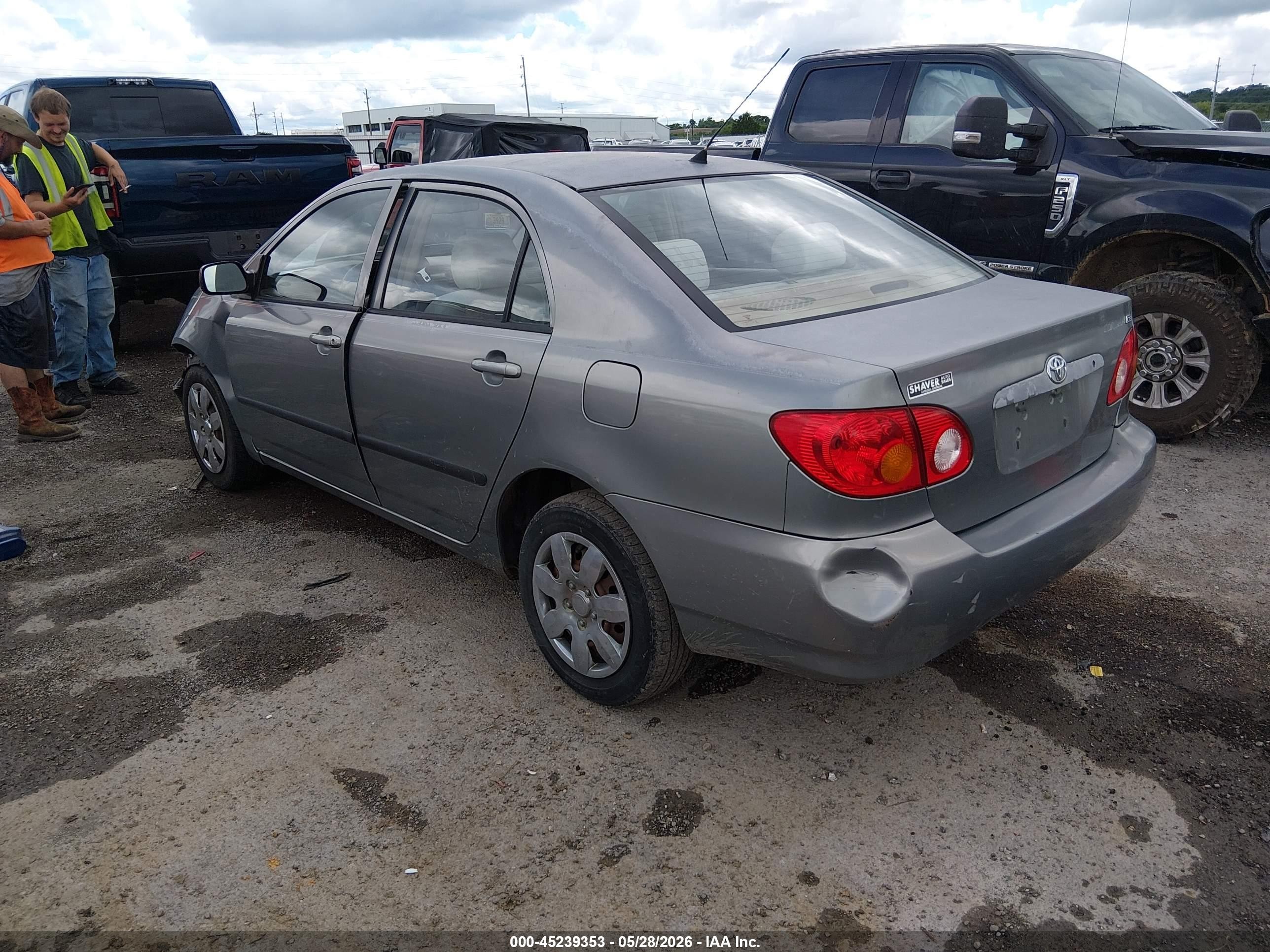 2004 Toyota Corolla Ce Gray vin: 1NXBR32E04Z300074