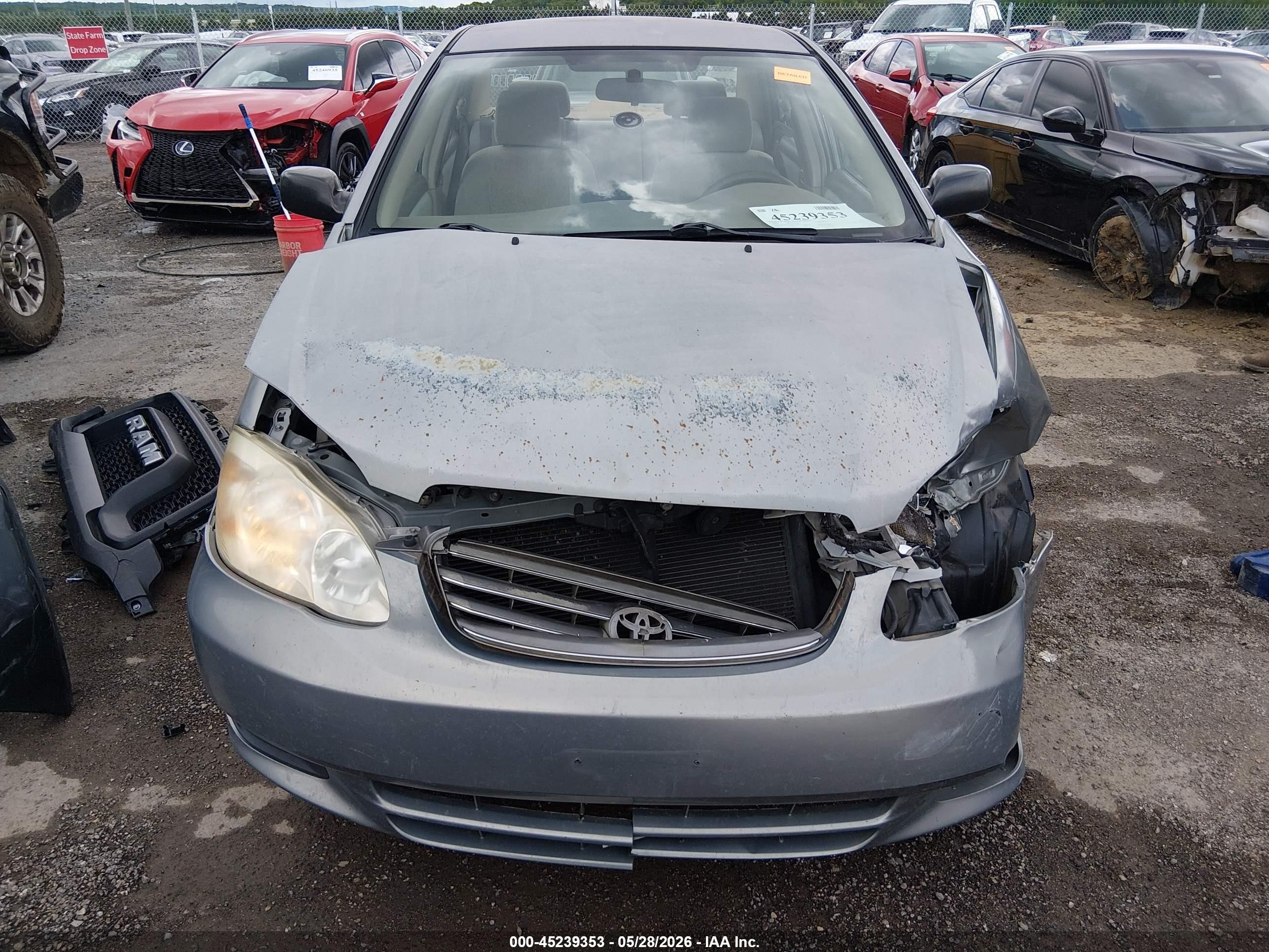 2004 Toyota Corolla Ce Gray vin: 1NXBR32E04Z300074