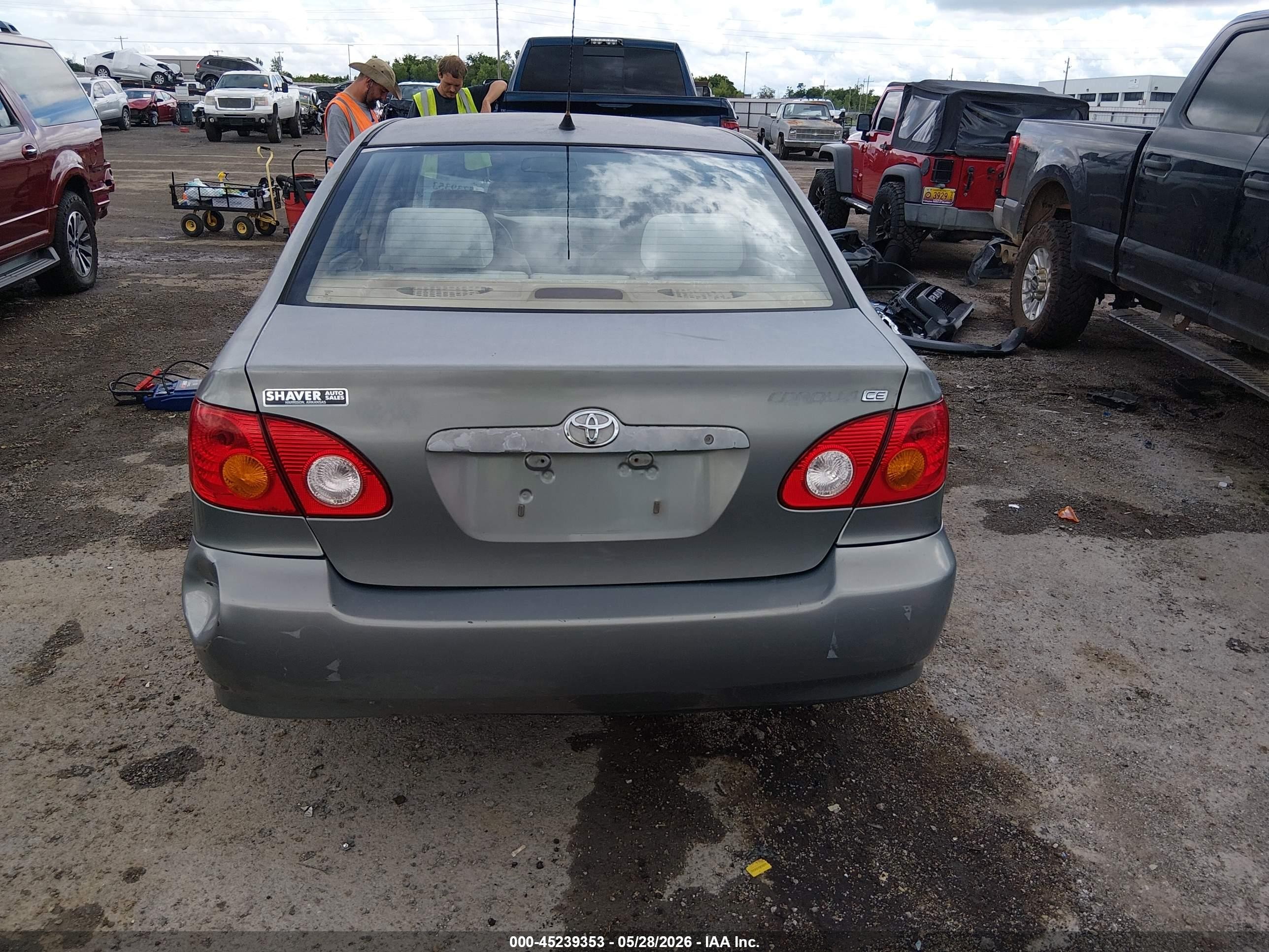 2004 Toyota Corolla Ce Gray vin: 1NXBR32E04Z300074