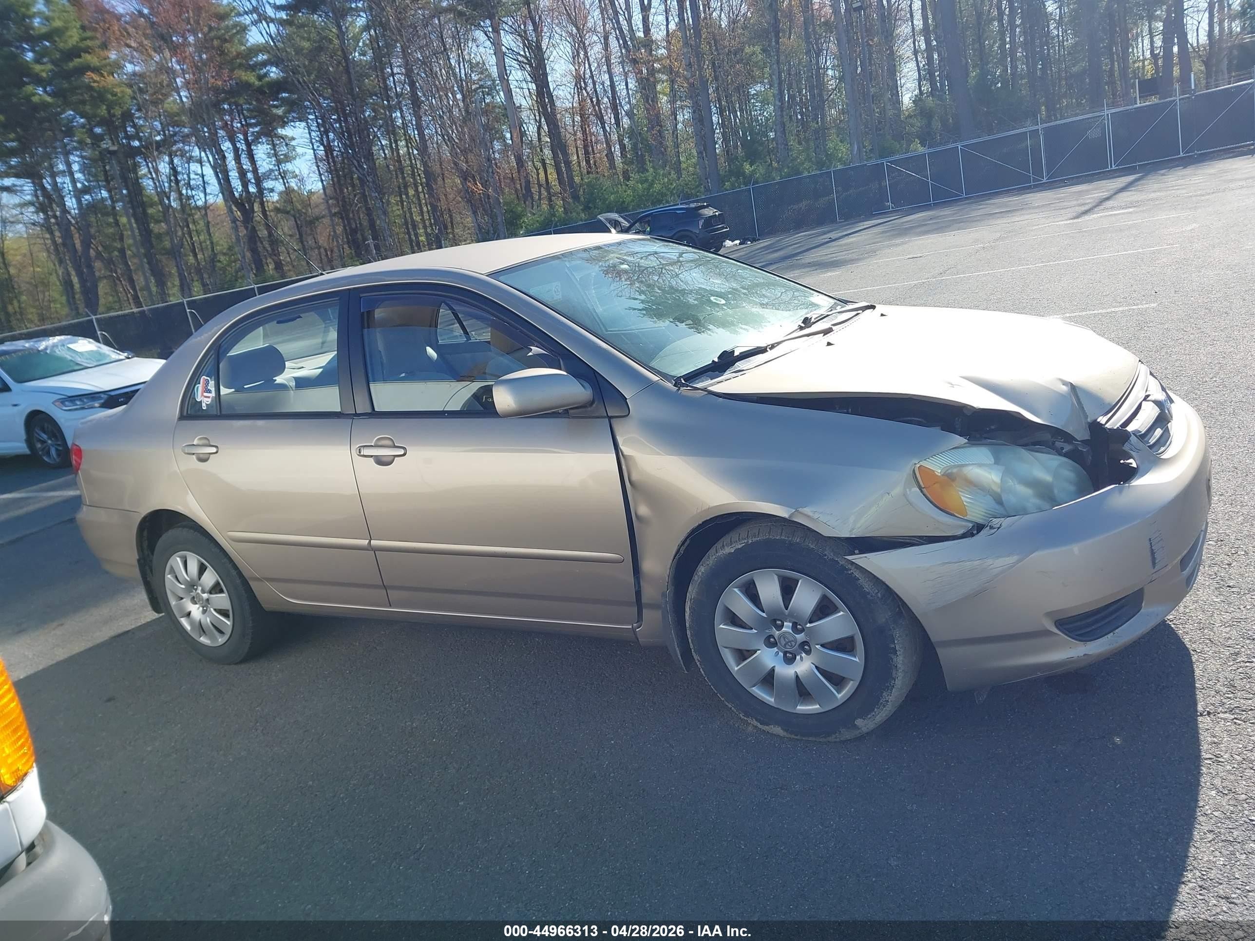 2004 Toyota Corolla Le Желто-коричневый vin: 1NXBR32E04Z340090
