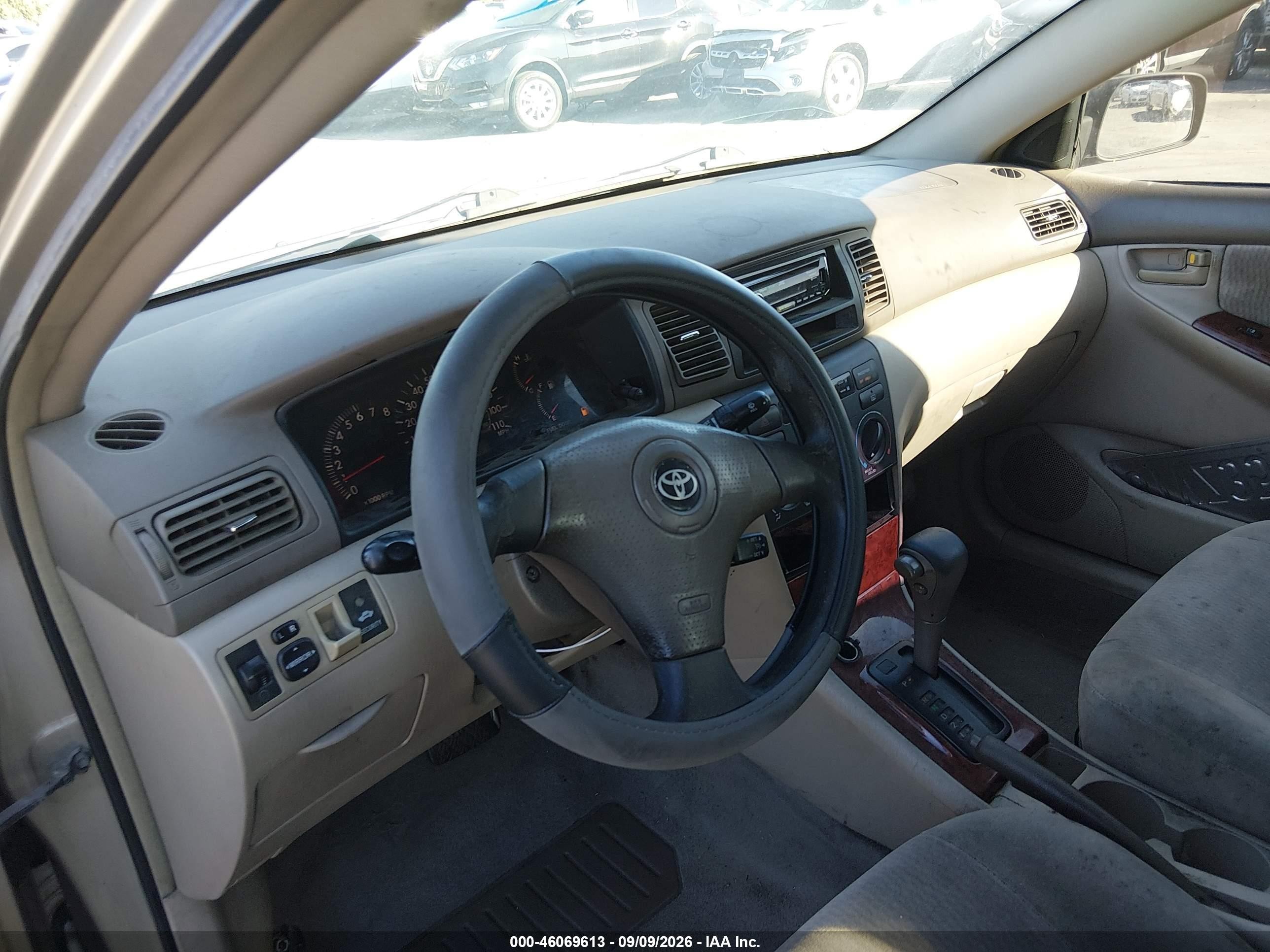 2005 Toyota Corolla Le Champagne vin: 1NXBR32E05Z488564