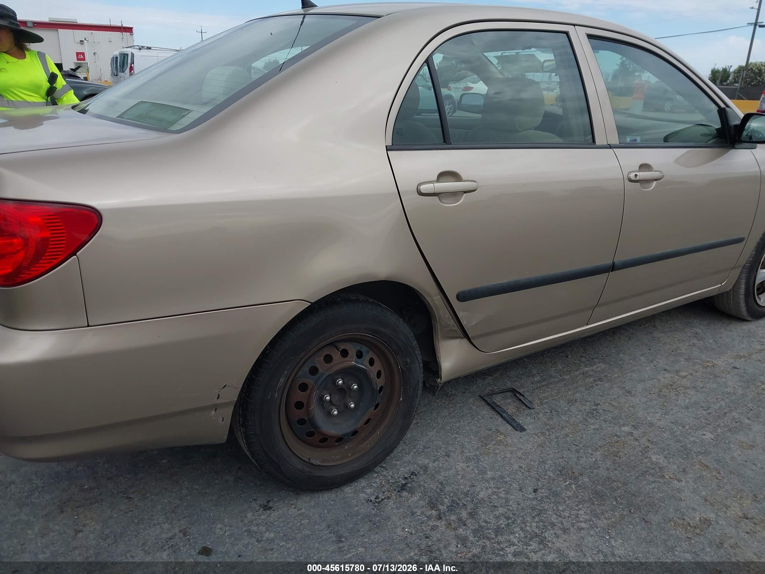 2006 Toyota Corolla Ce Gold vin: 1NXBR32E06Z653885