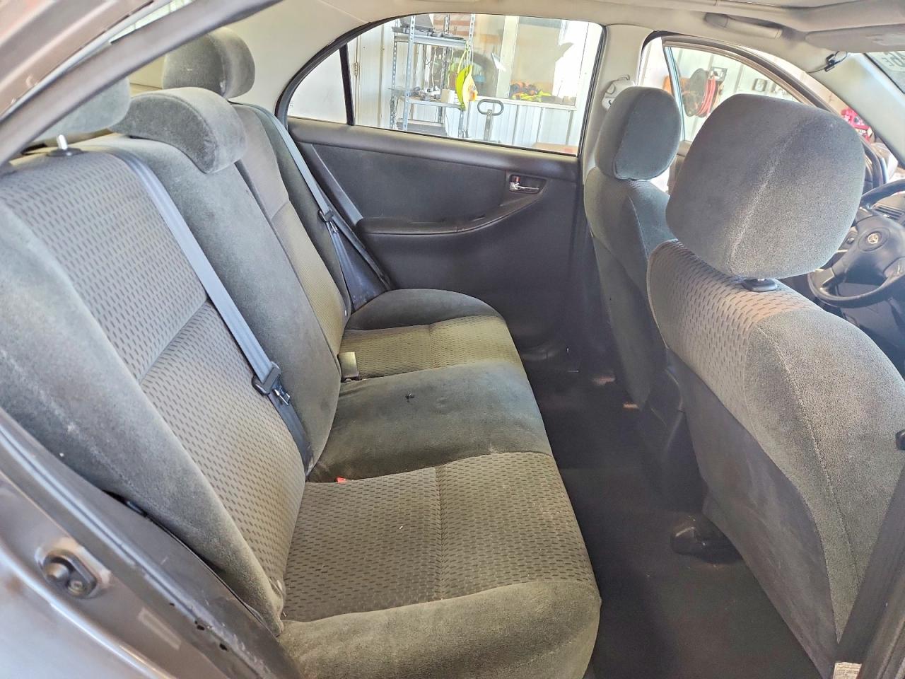 2008 Toyota Corolla Gray vin: 1NXBR32E08Z942719