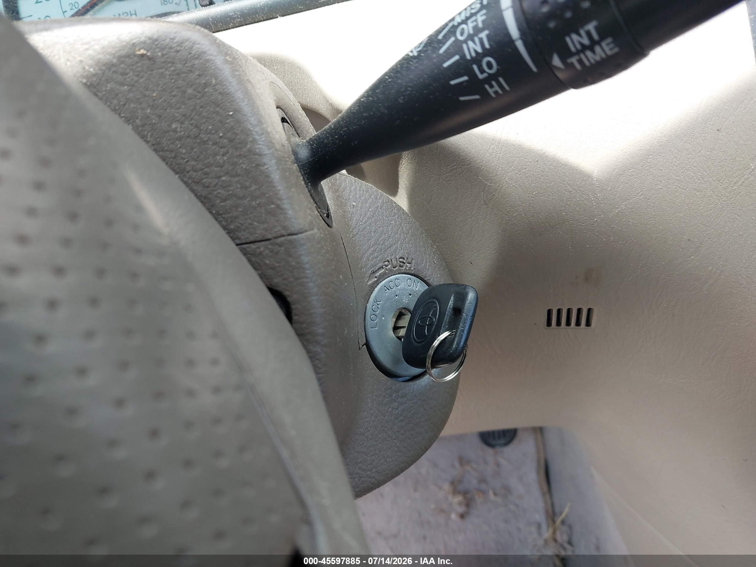 2003 Toyota Corolla Le Blue vin: 1NXBR32E13Z080488