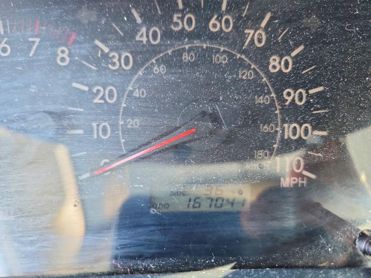 2005 Toyota Corolla Le Gold vin: 1NXBR32E15Z472227